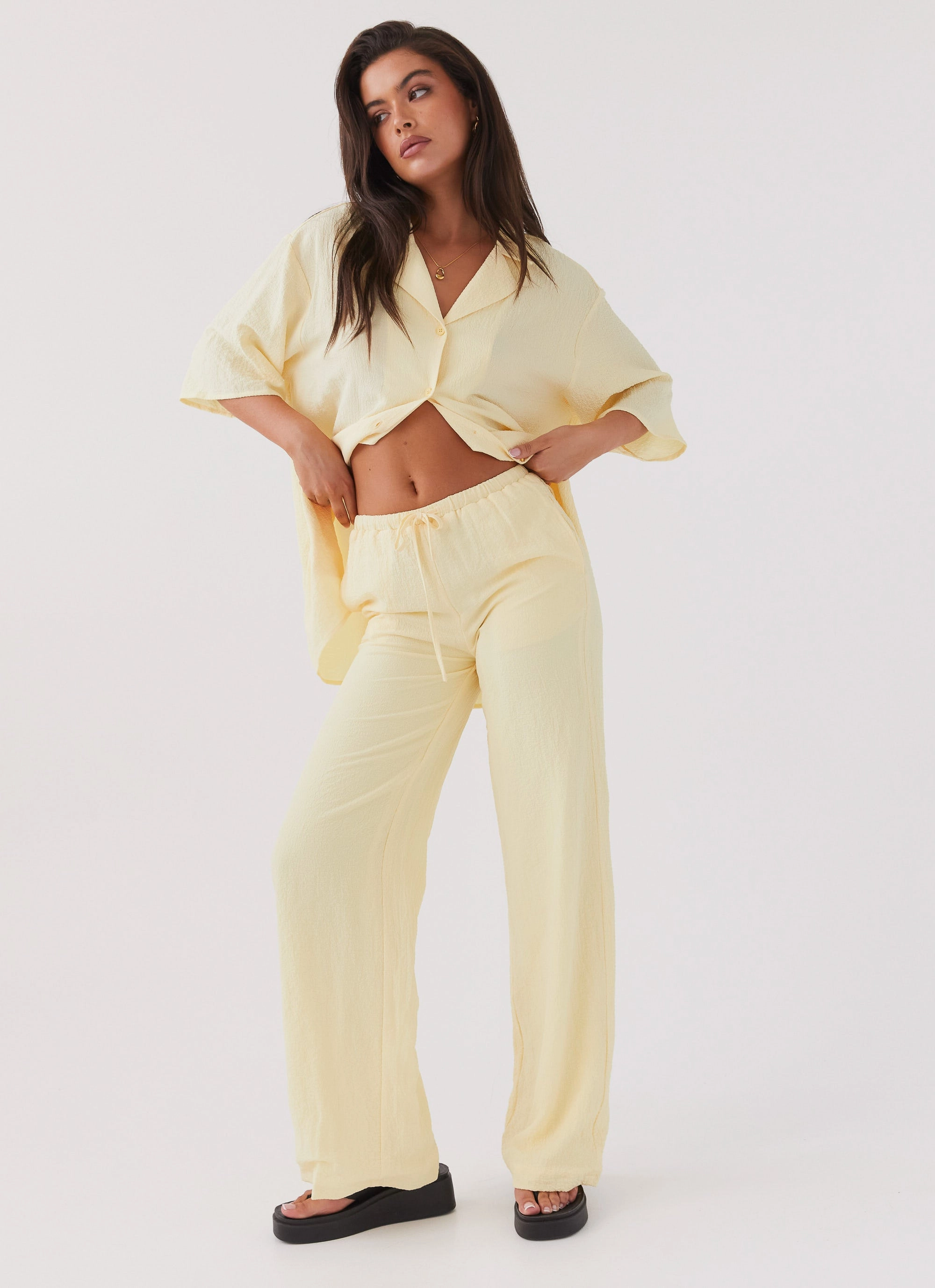 Active Design Low Rise Fit The Good Days Pants - Lemon