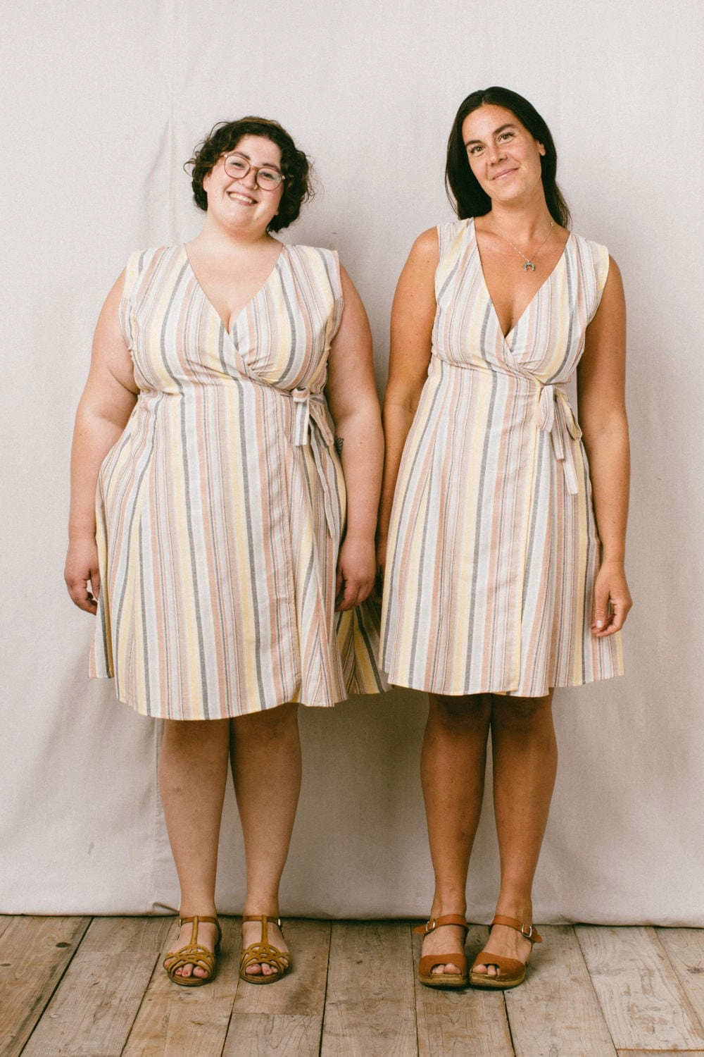 Chic Casual Wear Thea Dress in Linen Stripe