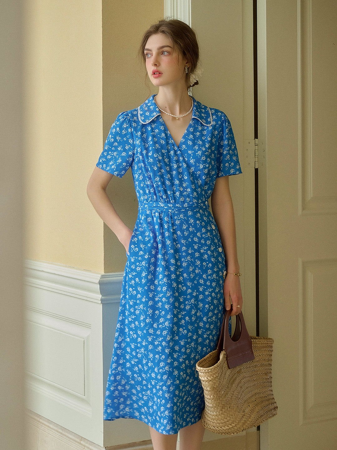 SnagFreeKnit Thermal Regulating Fabric Alba V-Neck X-Line Floral Tea Dress