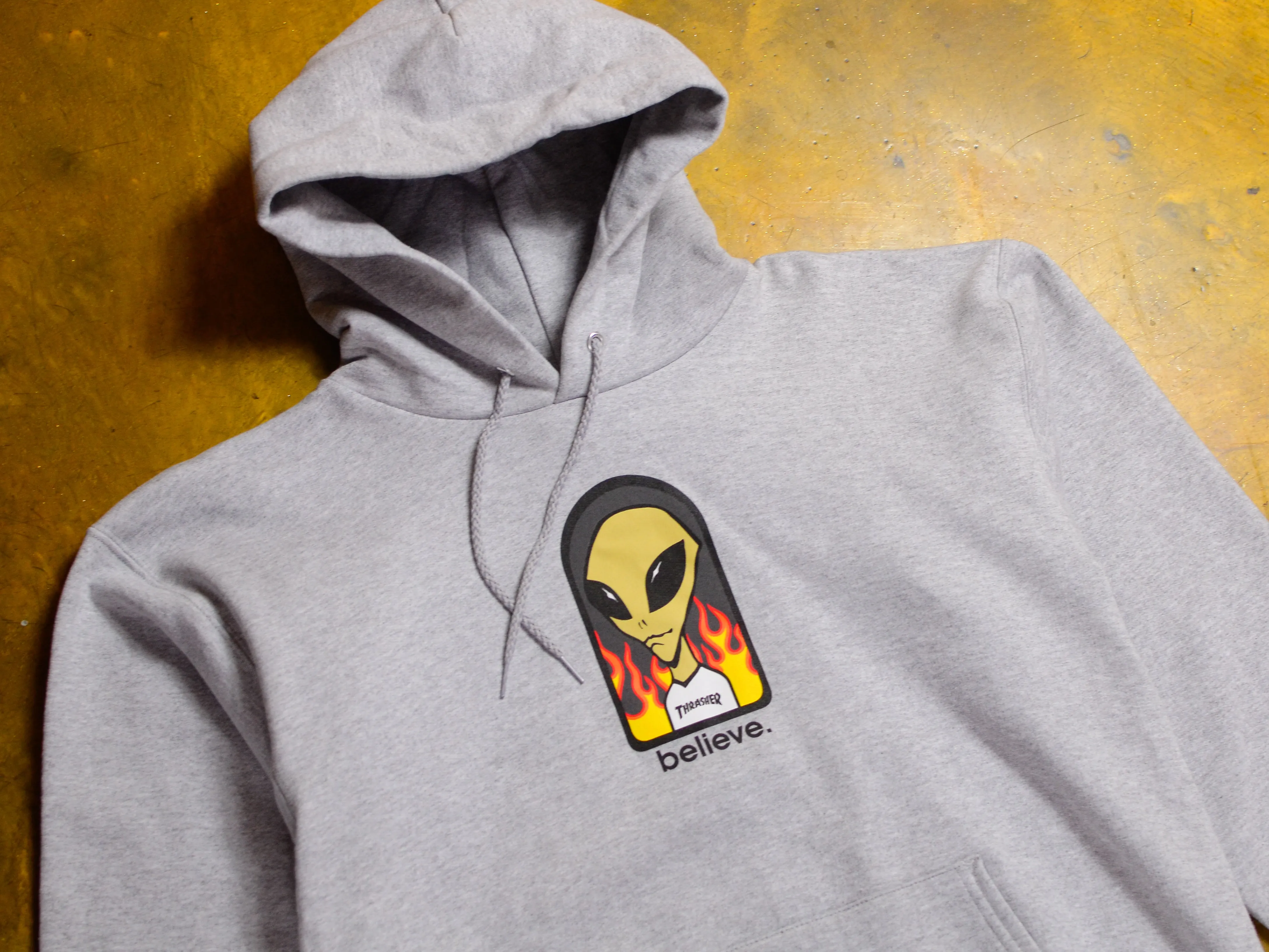 Thrasher x Alien Workshop "Believe" Hooded Fleece - Grey