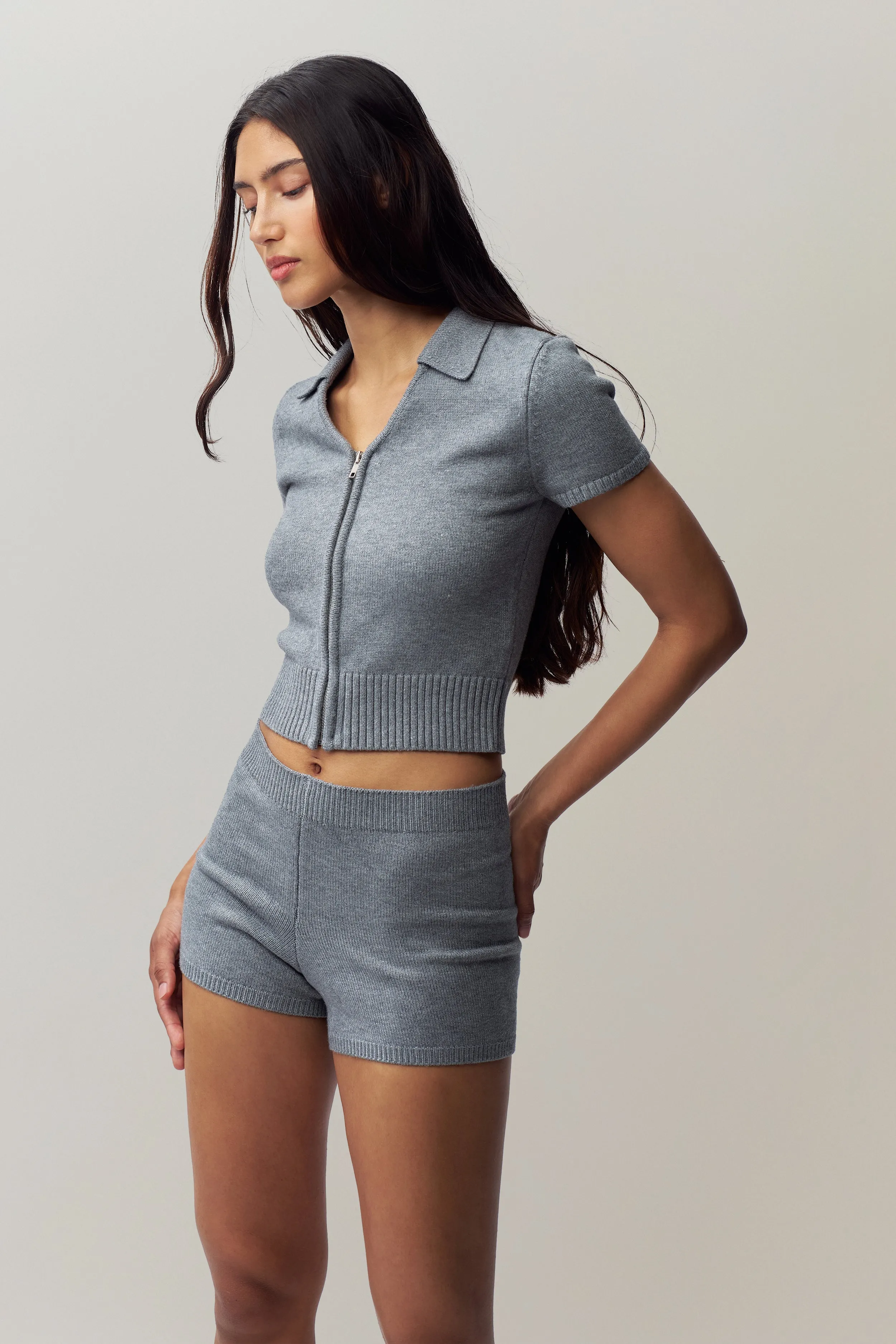 LowImpact Dye Process FadeResistantTechnology Calesia Zip Up Top