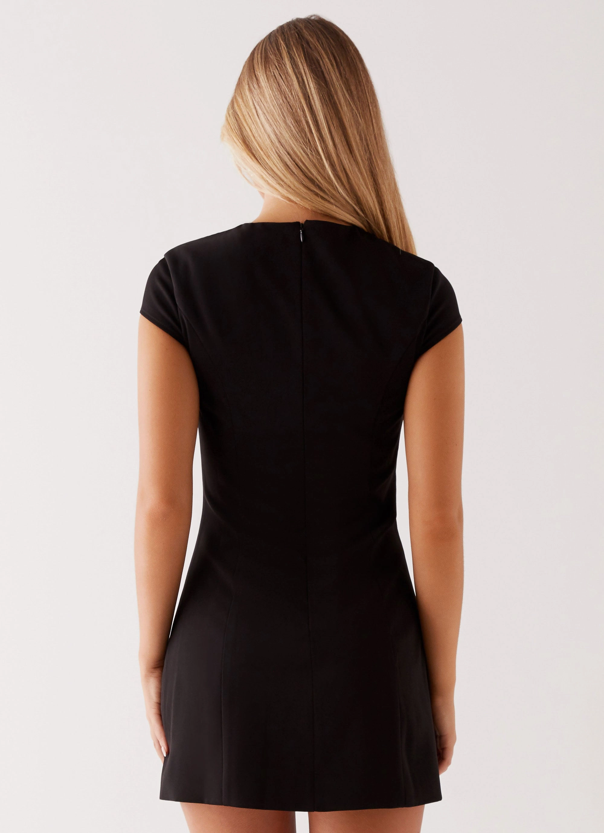 Tia Mini Dress - Black Weekend Style Pleated design