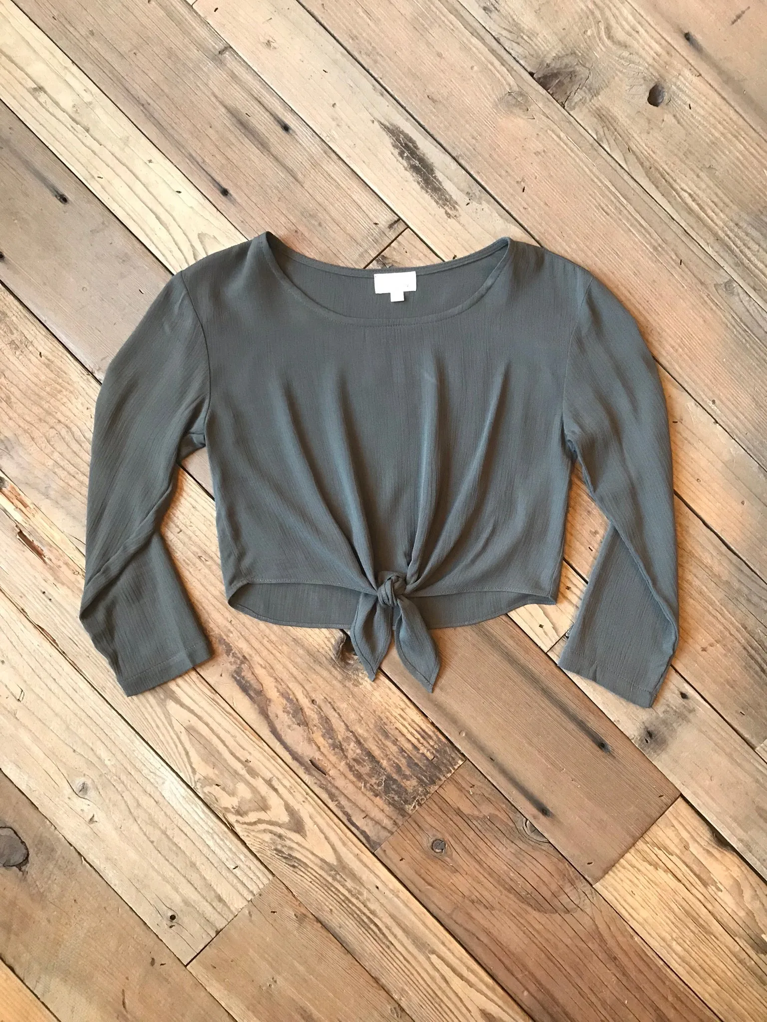 Easy Care Fabric Tie Top in Forest Crepe