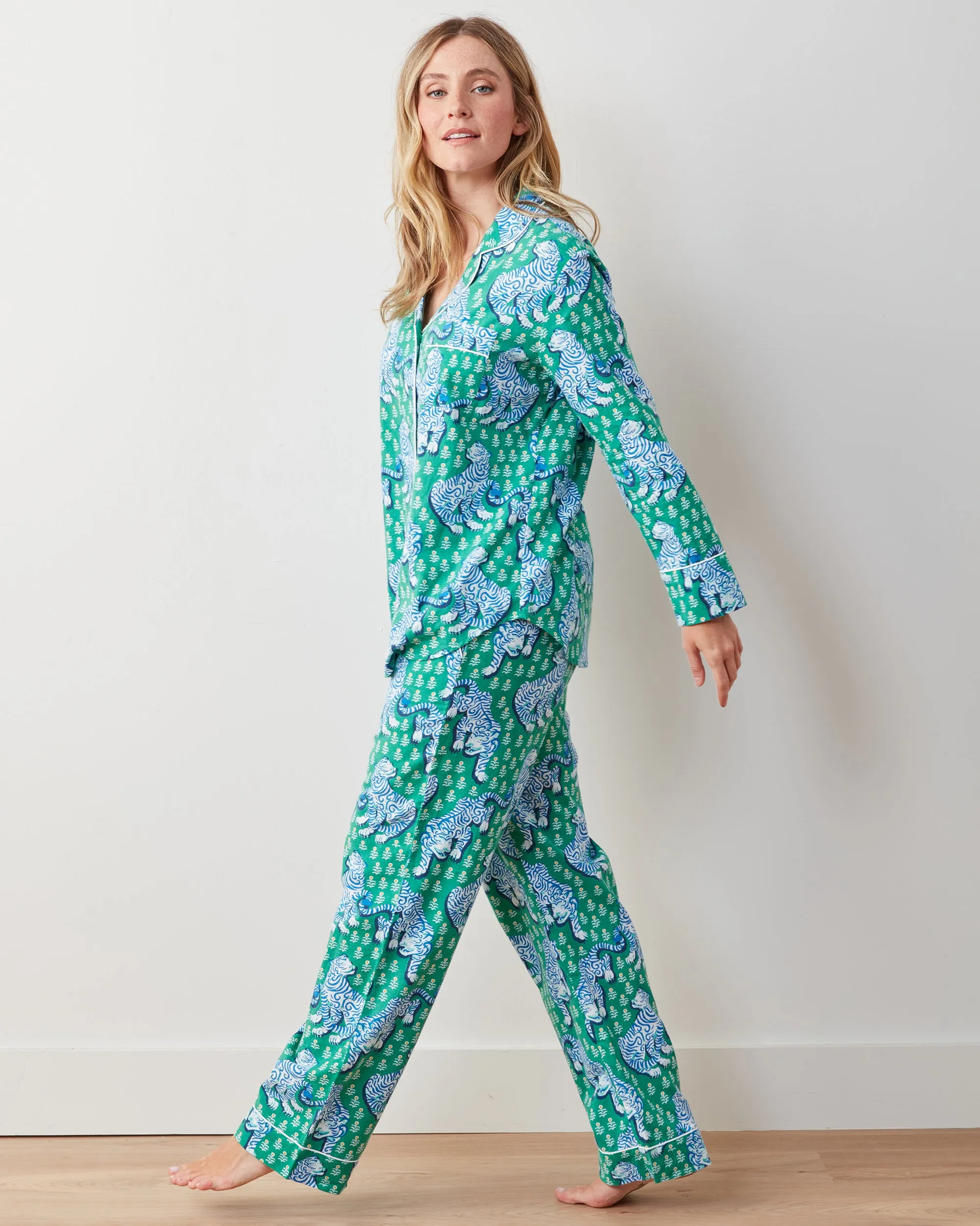 Tiger Queen - Lightweight Flannel Long PJ Set - Jade