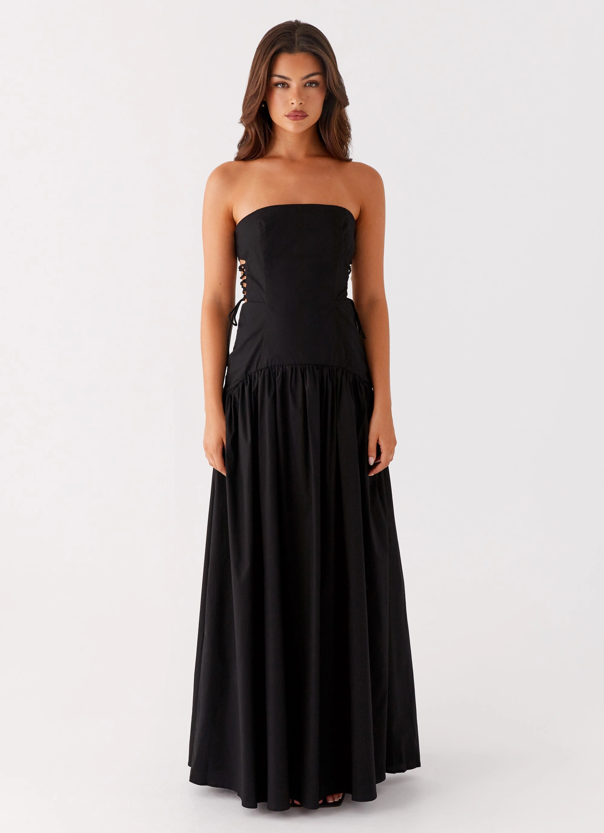 Conagh Maxi Dress - Black Flared shape