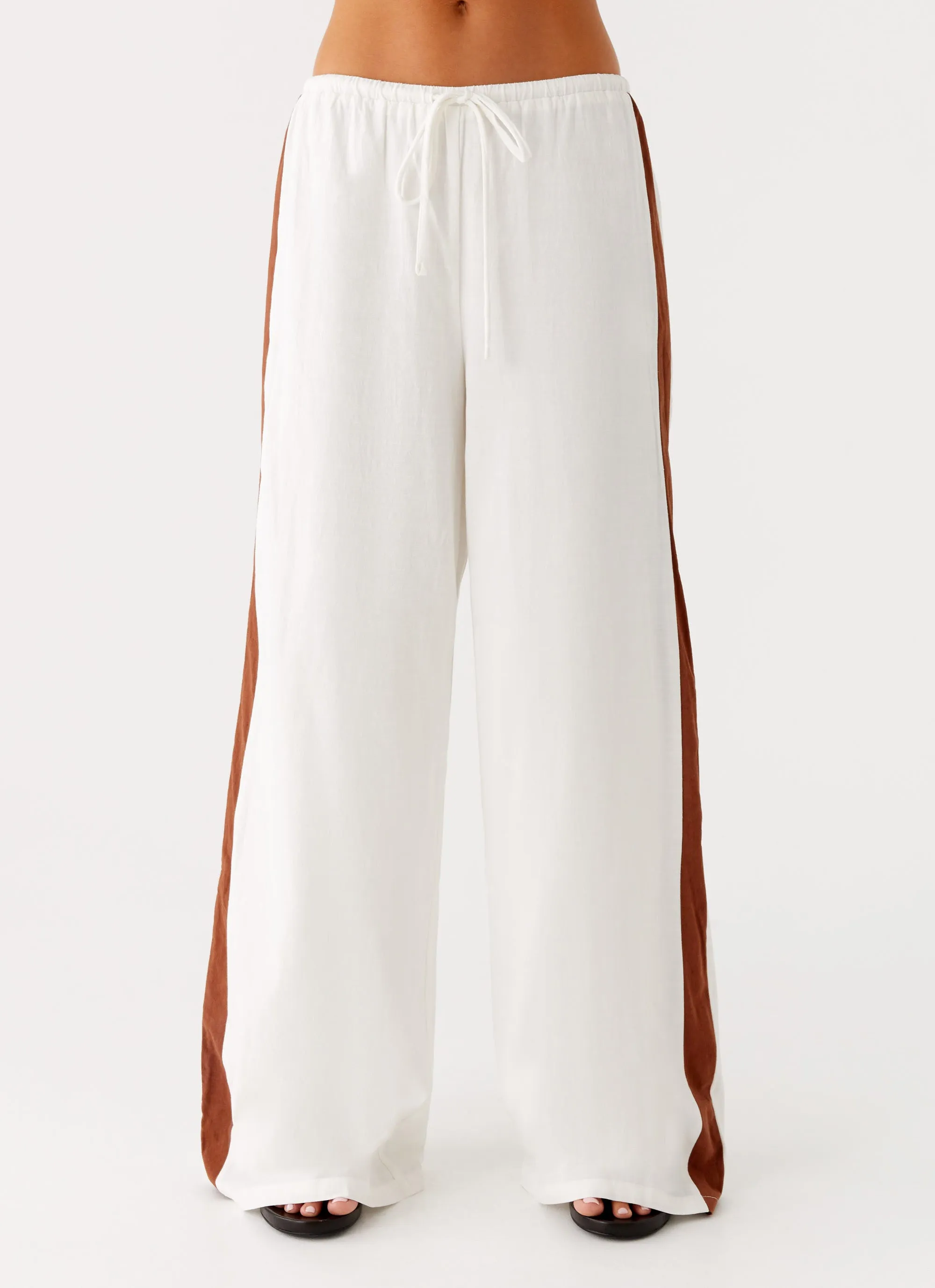 Dalida Linen Pants - Ivory Breathable Layer Stylish Waistband