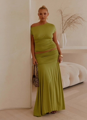 Liana Ruched Maxi Skirt - Green Anti Pilling Fabric Travel Influence
