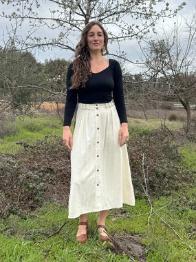Trices Skirt in Textured Oat Linen Active Comfort Stretchable Design