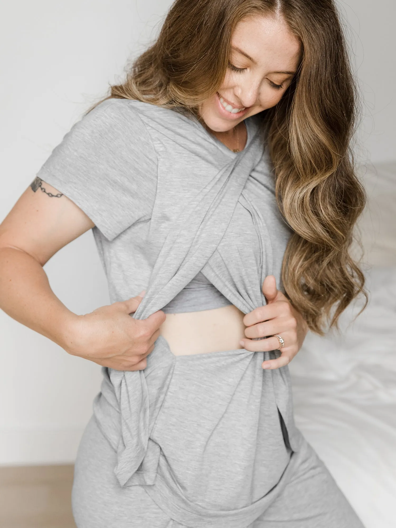 Tulip Hem Short Sleeve Maternity & Nursing Pajama Set | Grey Heather
