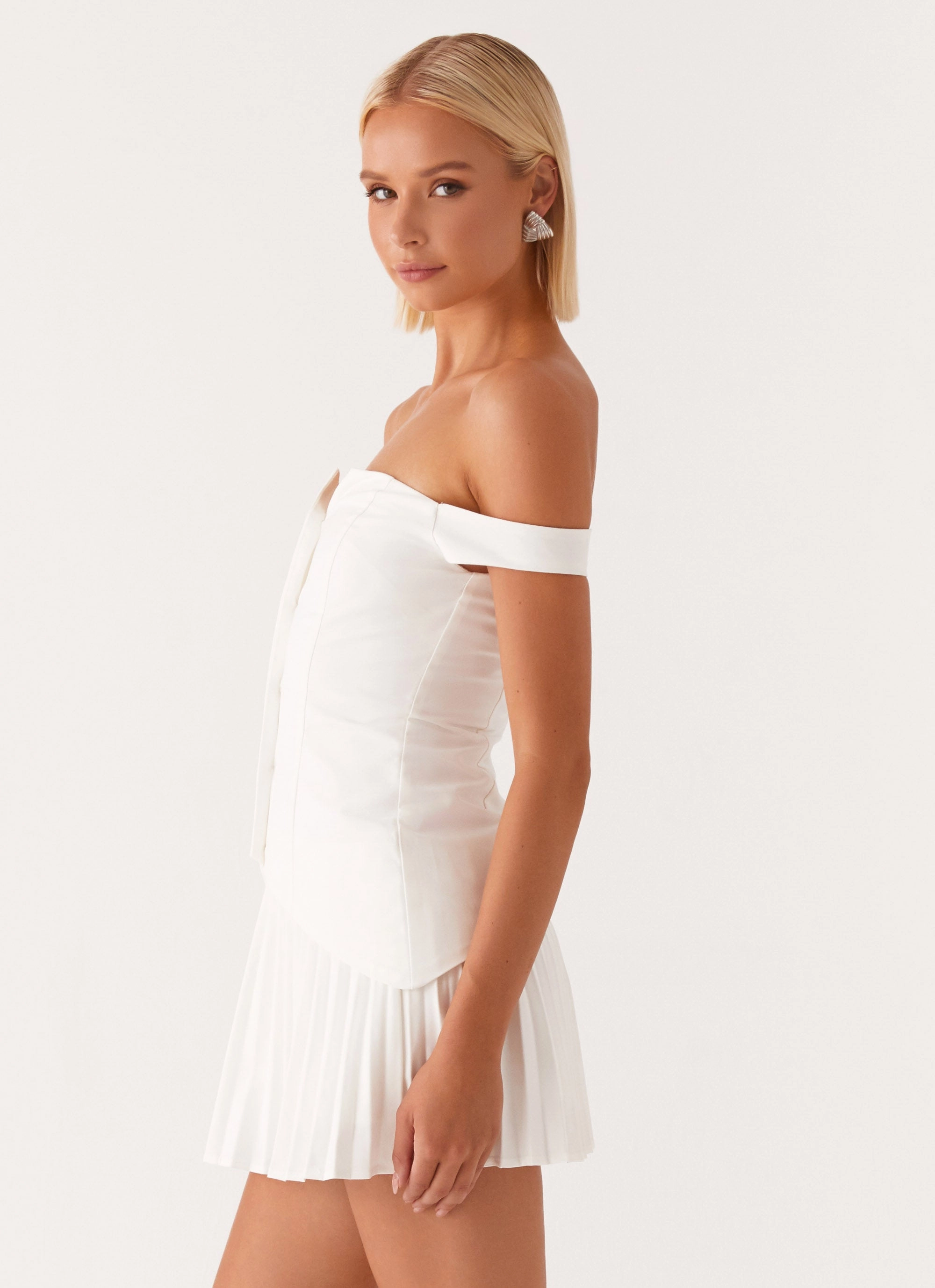 Twisted Skies Off Shoulder Mini Dress - Off White Photography Session