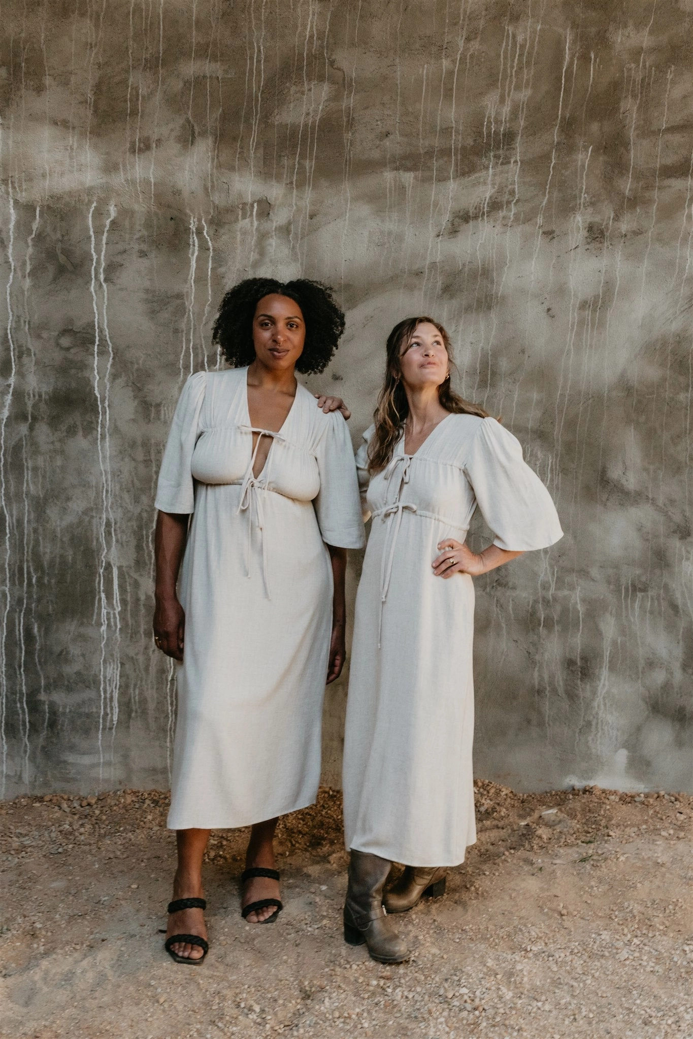 Tyrah Dress in Oat Linen Silk Flow Refined fit