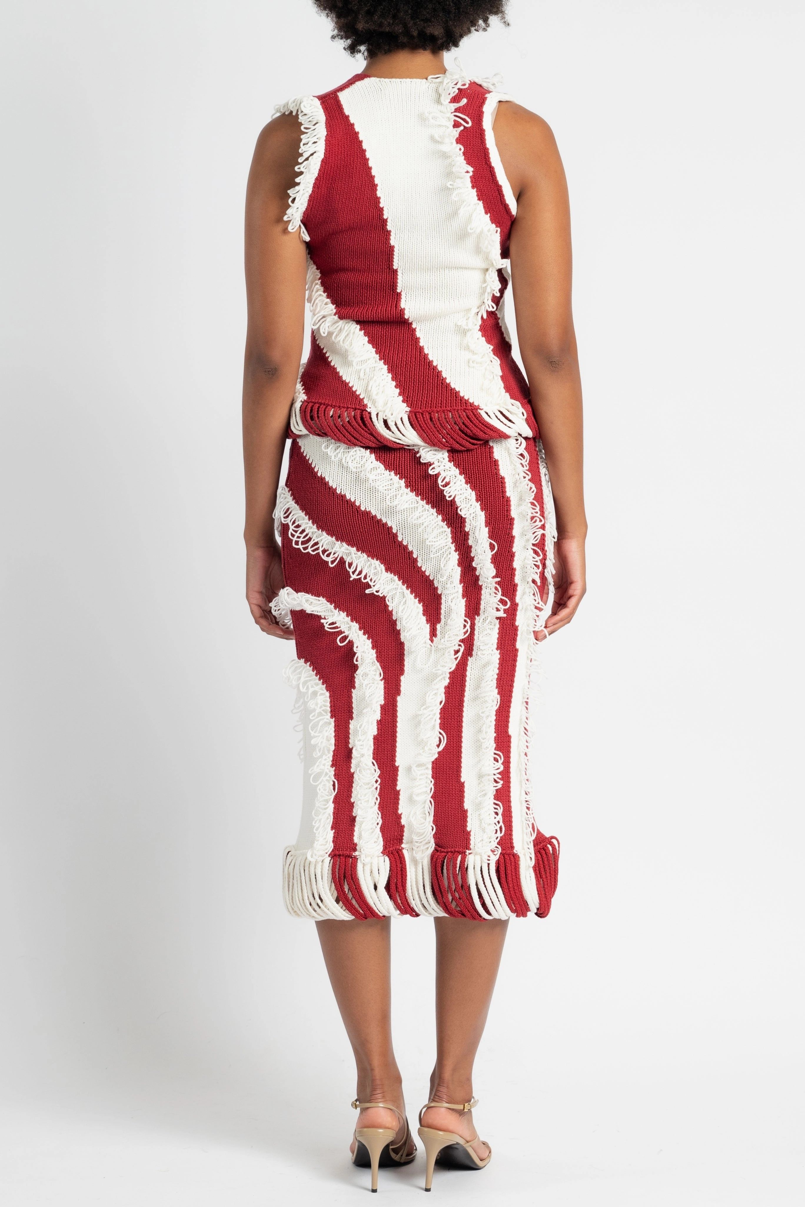 City Wear Graceful Look Roaring Fringe Skirt in Red