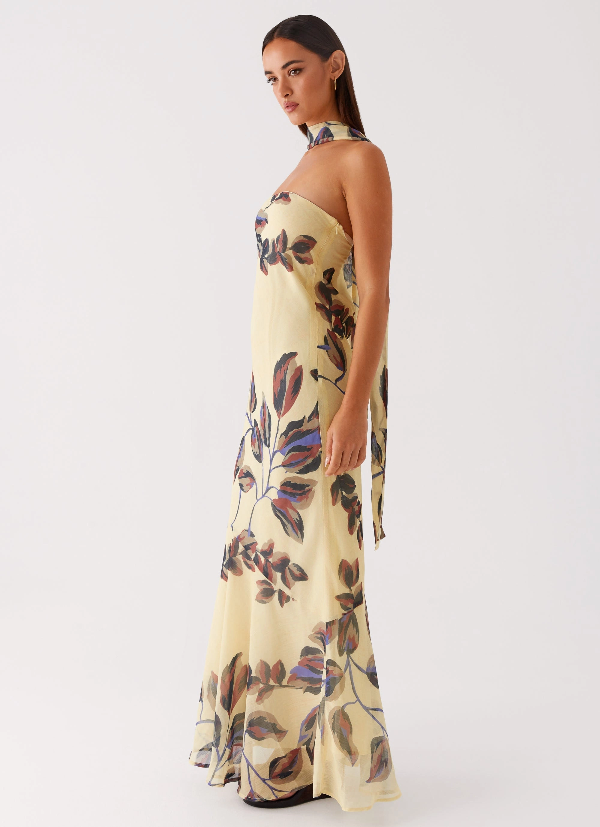 Under The Pagoda Maxi Dress - Buttercream Leaf Print Date Nightwear Airy Base