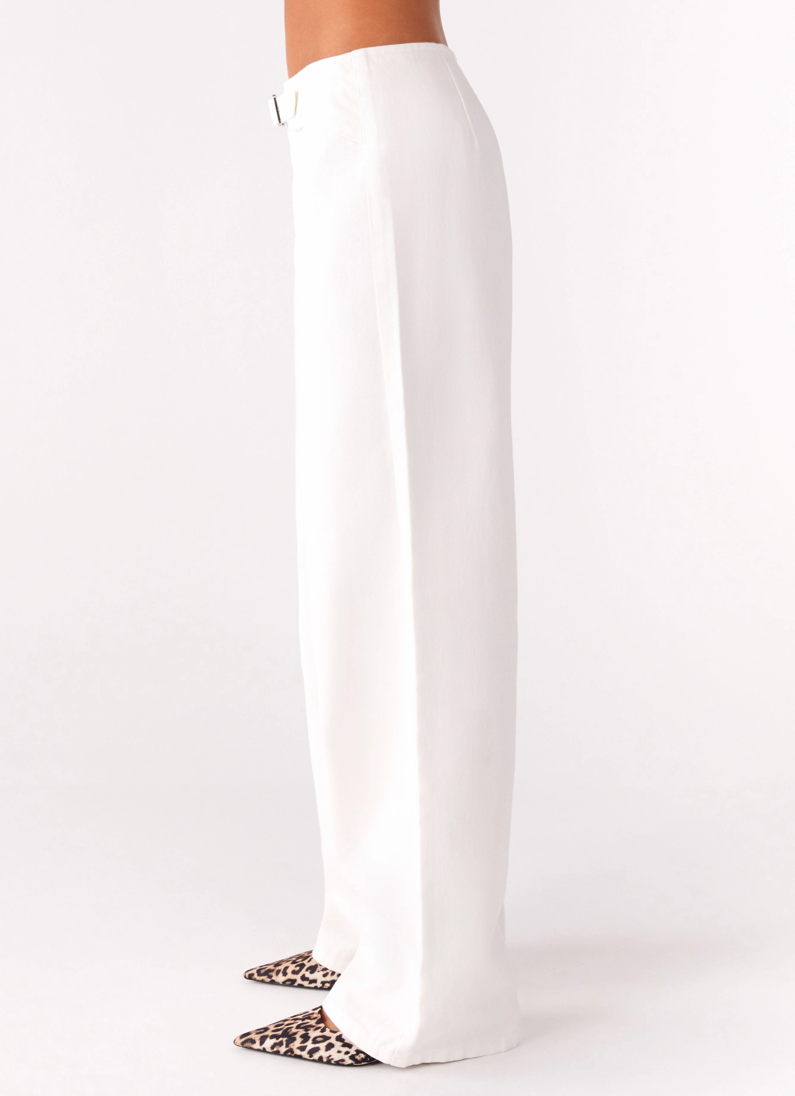 Texas Low Rise Jeans - White Stretch Holiday Vibes Streetwear Fan