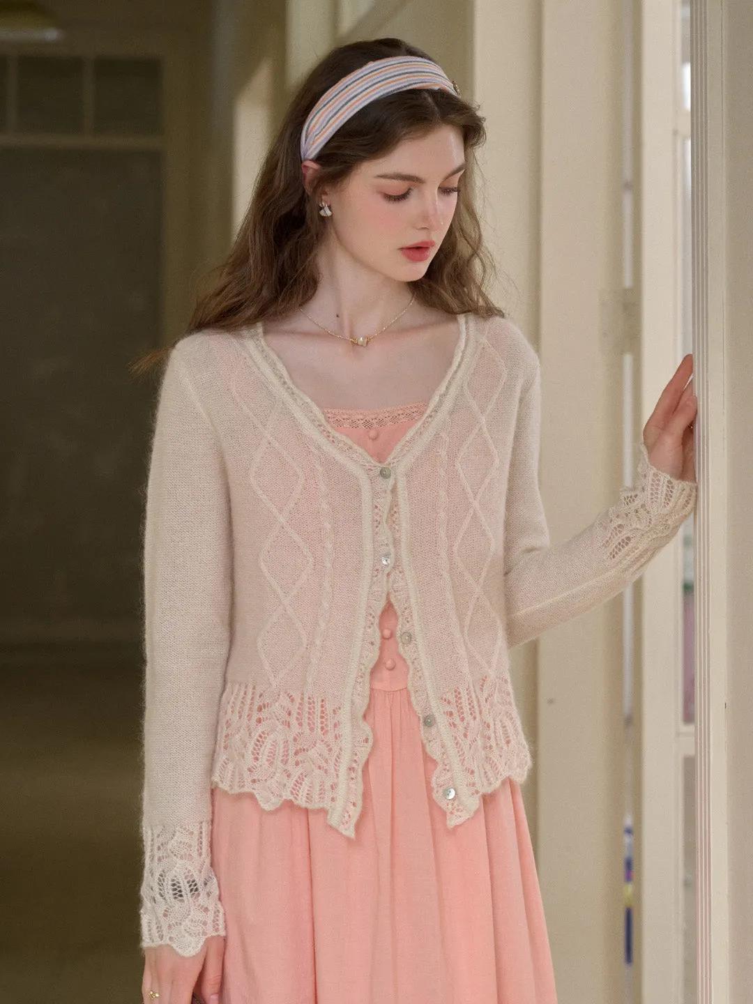 Circular Knit Technology Tailored Silhouette Vera V-Neck Ribbed Wool Cardigan