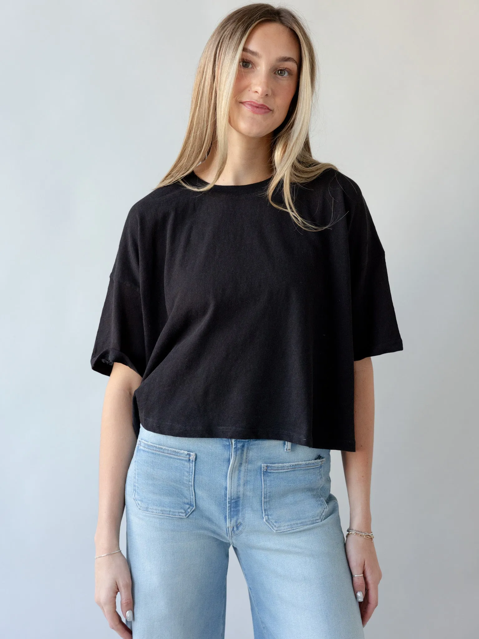 MultiFunctionalDesign Colby Linen Tee - Black