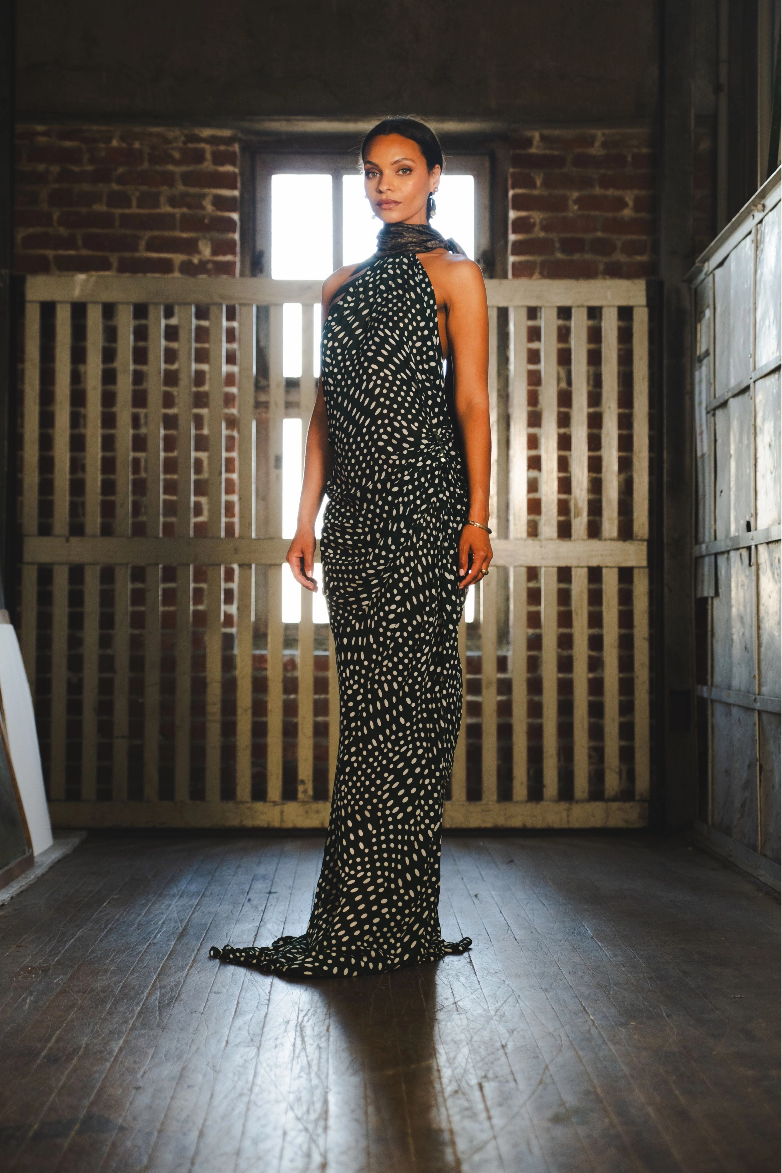 Devira Dress Simple Touch