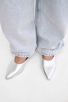 Celeste Mules summer top