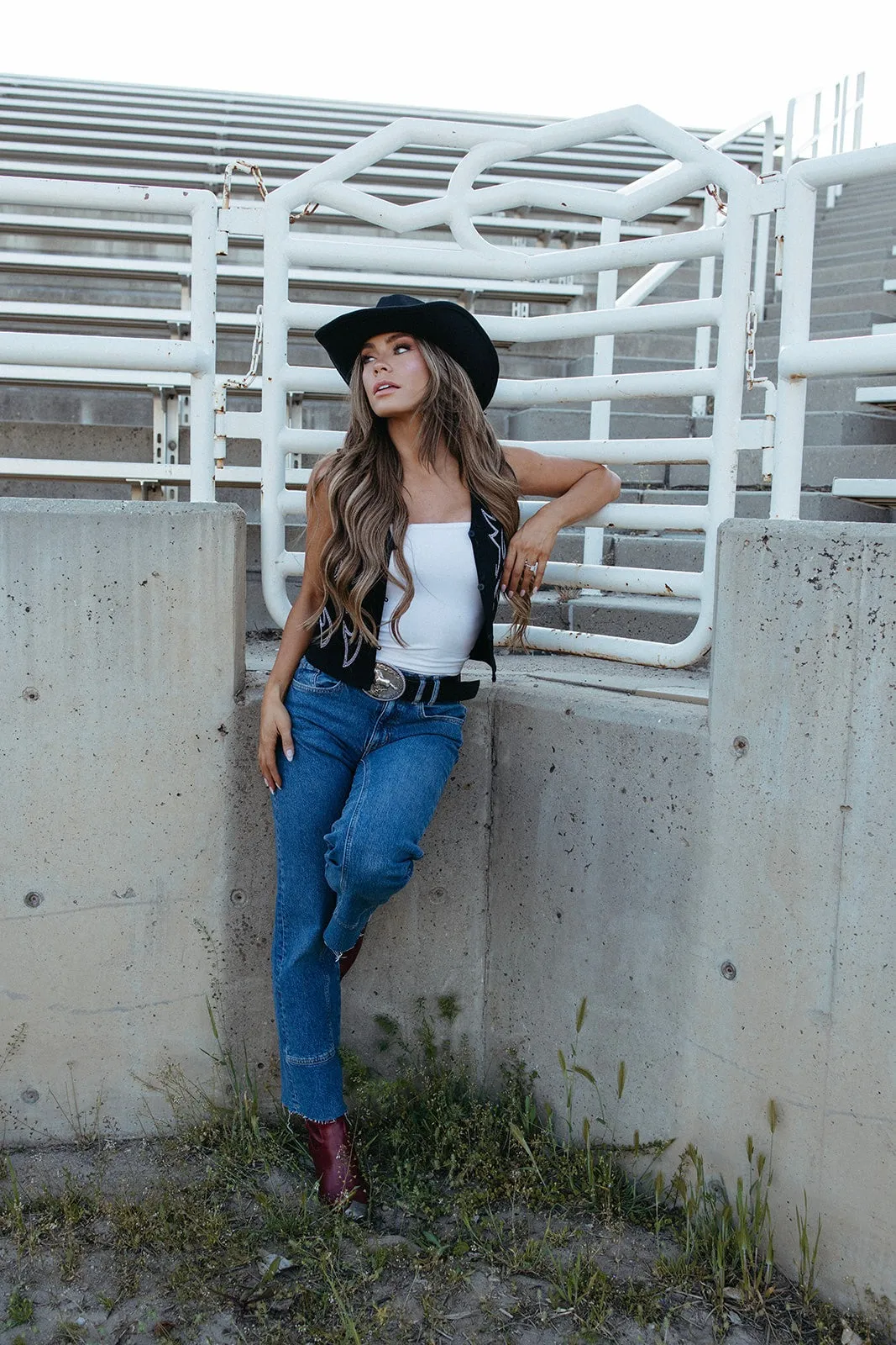 BondedEdges FlatlockSeams Vest in Show Embroidered Vest