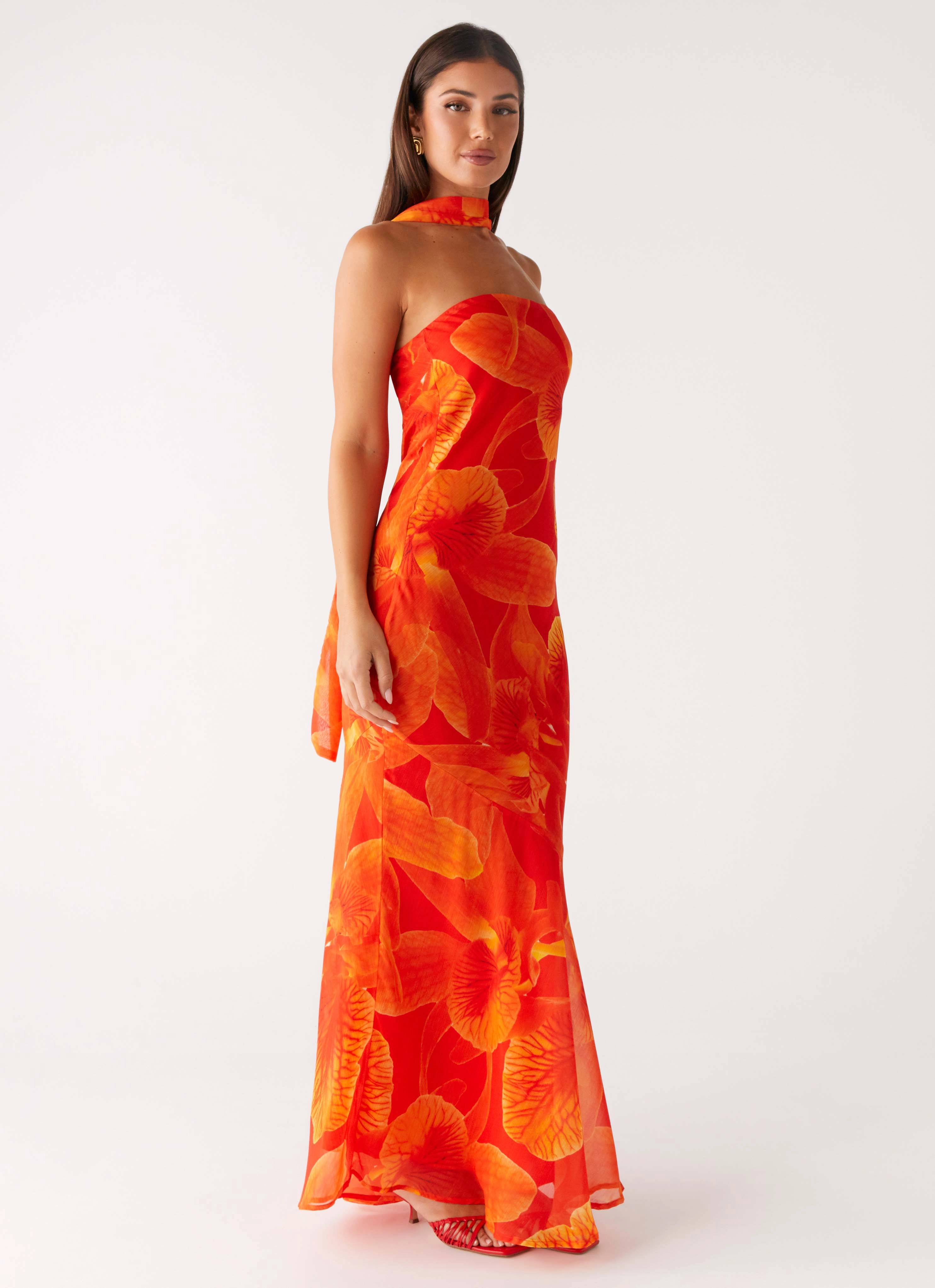 Relax Tones Soft Detail Under The Pagoda Maxi Dress - Orange Floral