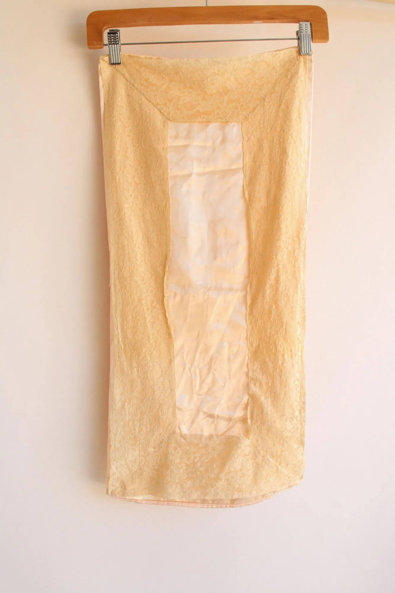 Vintage 1950s 1960s Pink Silk Satin and Lace Pillowcase