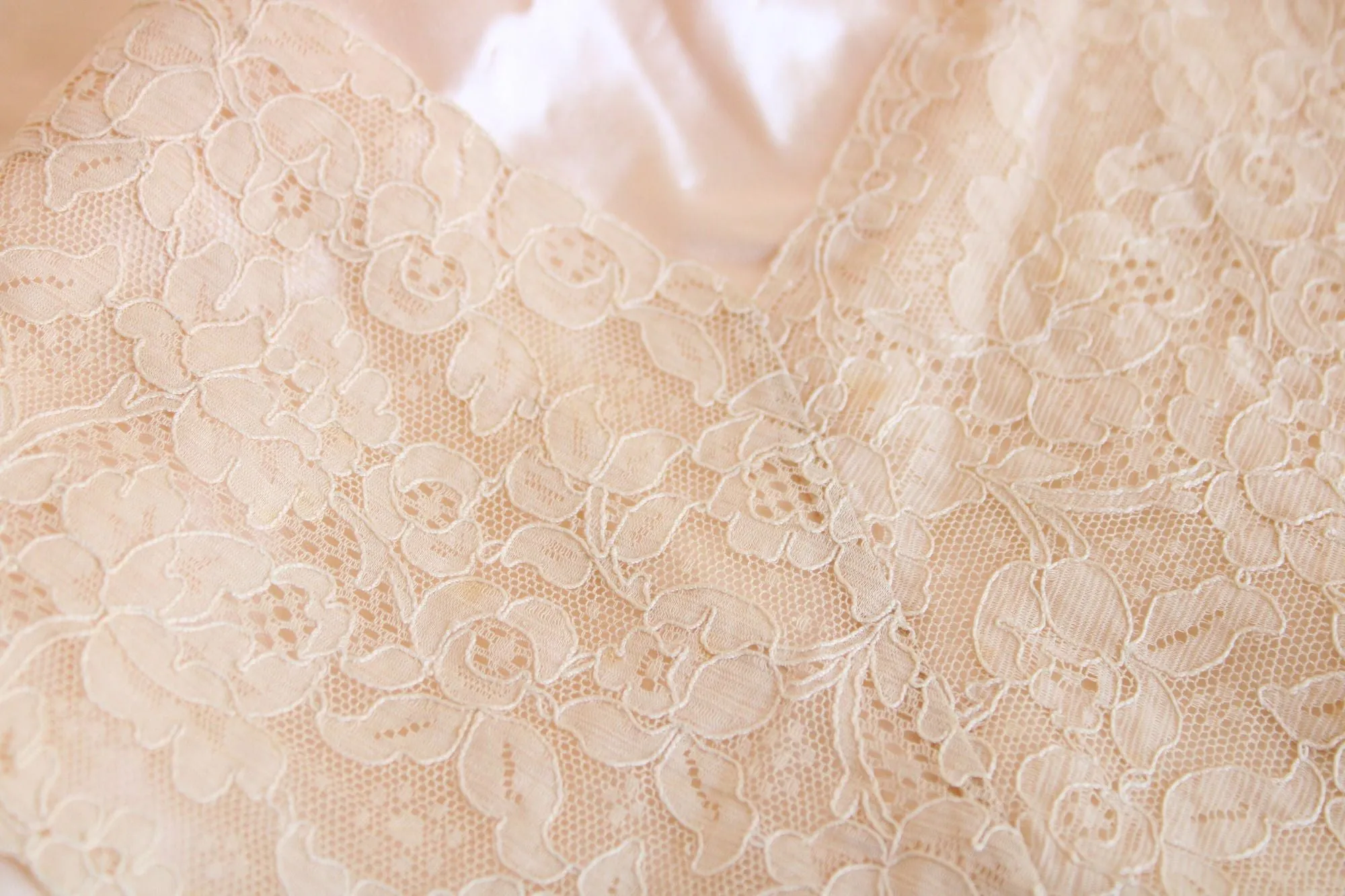 Vintage 1950s 1960s Pink Silk Satin and Lace Pillowcase