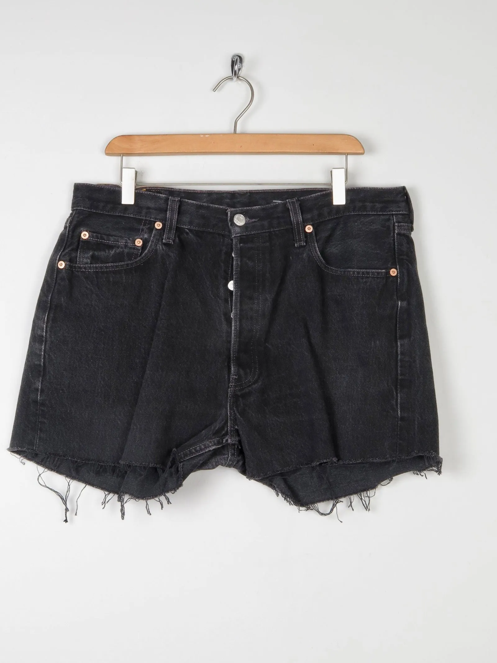 Vintage Black Levis Denim Shorts 36" XL