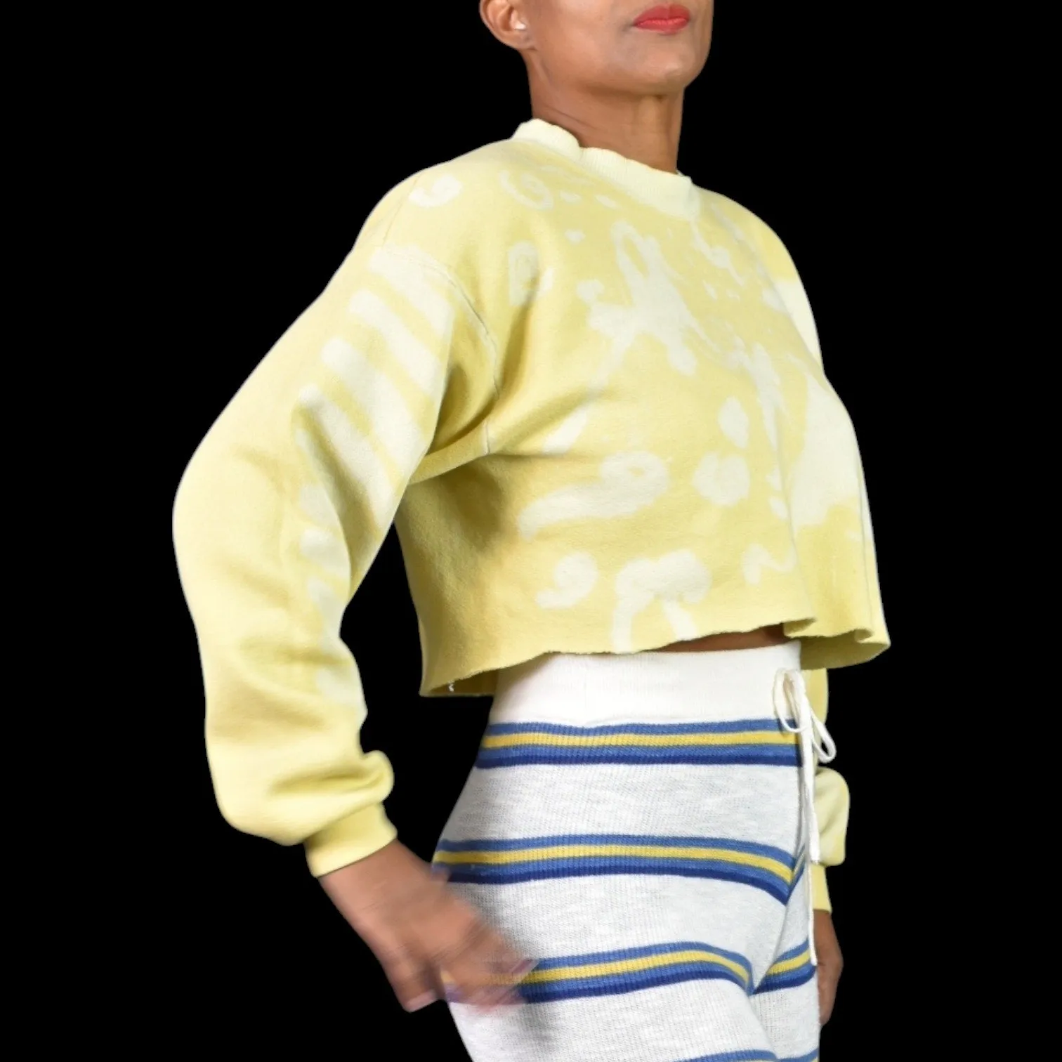 Vintage Lee Cropped Sweatshirt Yellow Bleached Cut Off Oversized Crewneck Lounge Large