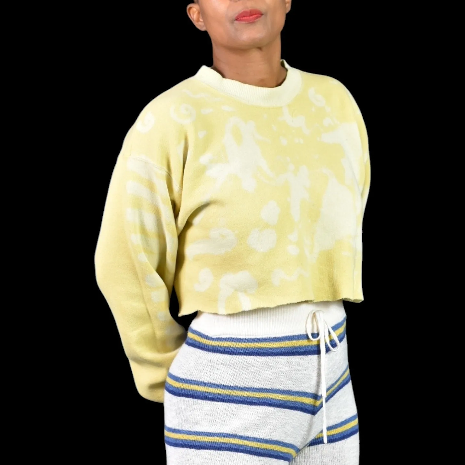 Vintage Lee Cropped Sweatshirt Yellow Bleached Cut Off Oversized Crewneck Lounge Large