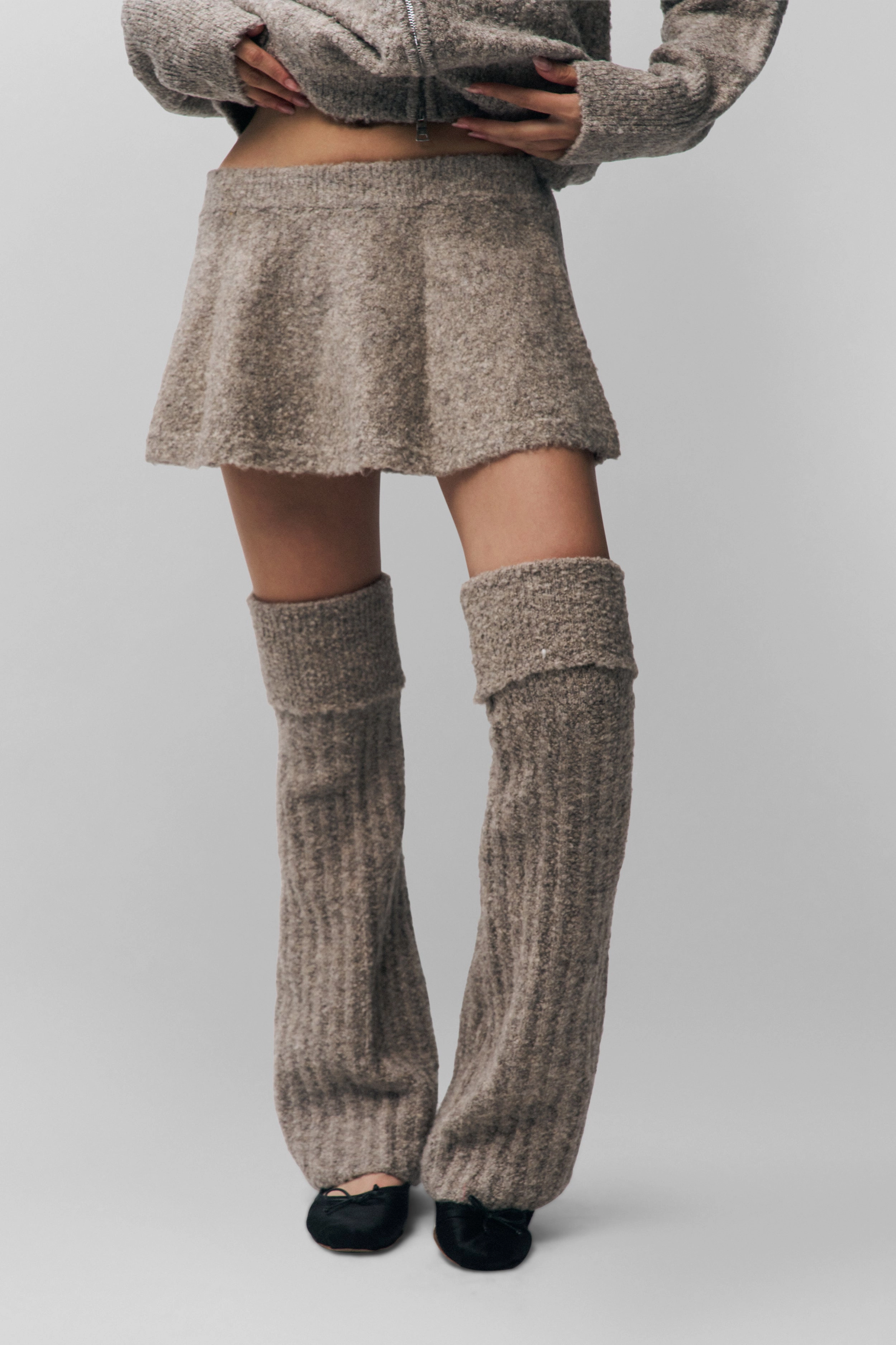 Viv Skirt Non Irritating Texture Seamless Design
