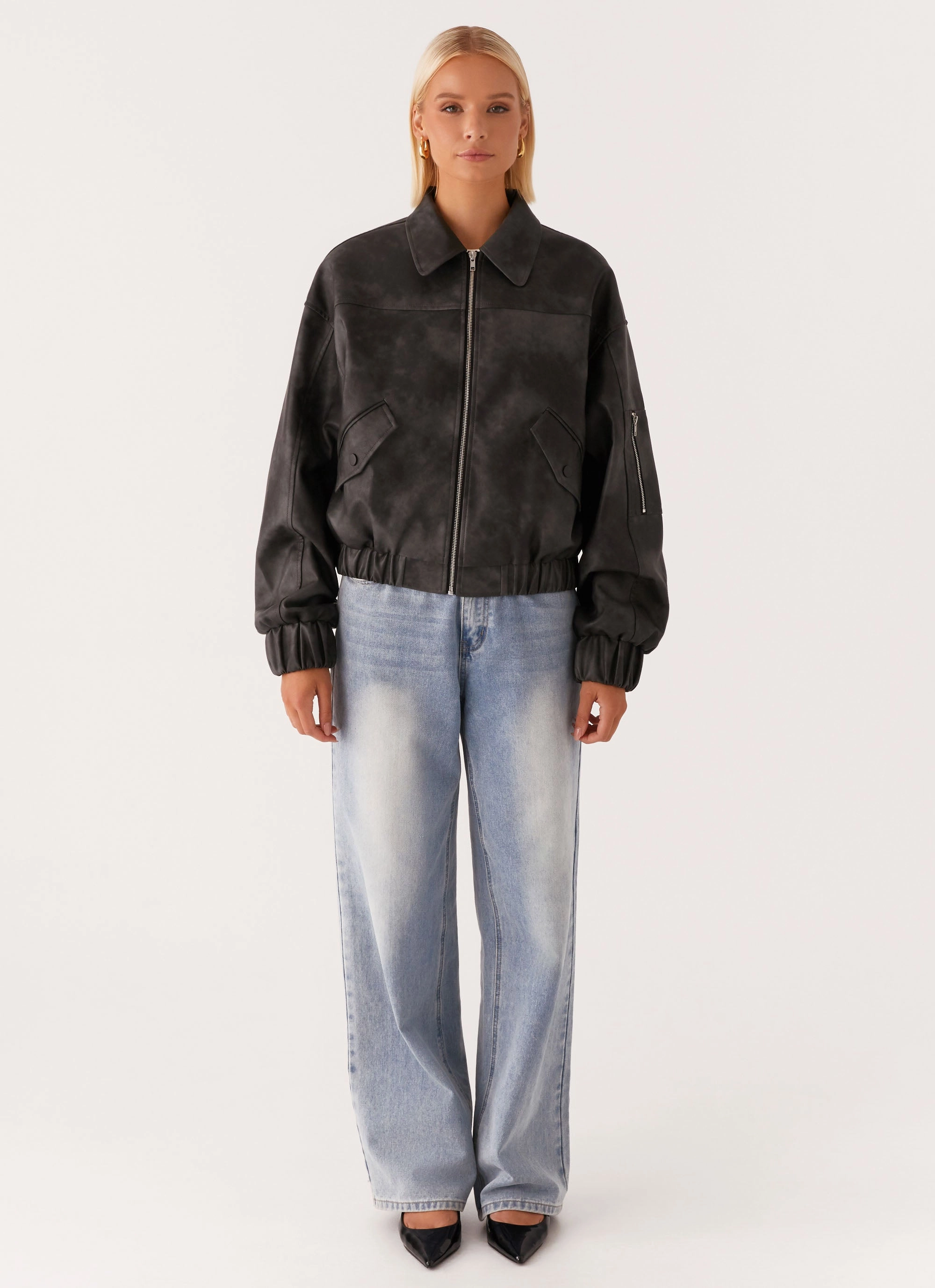 Washington Bomber Jacket - Black Conditioner