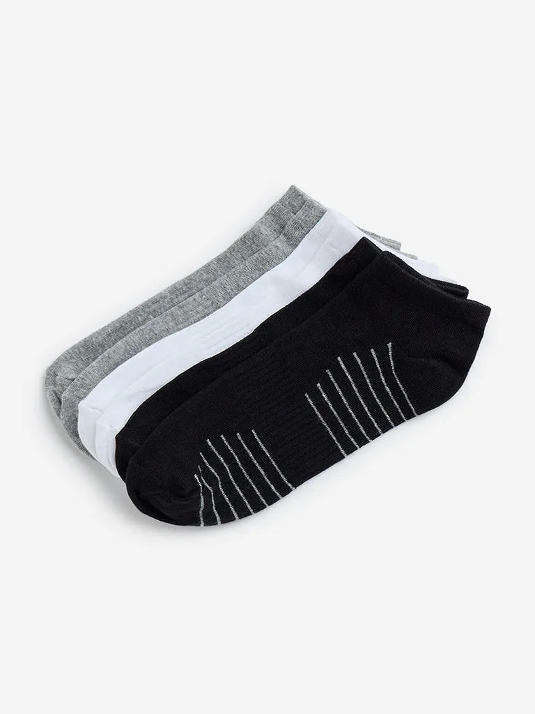 WES Lounge White Striped Cotton-Blend Socks - Pack of 3