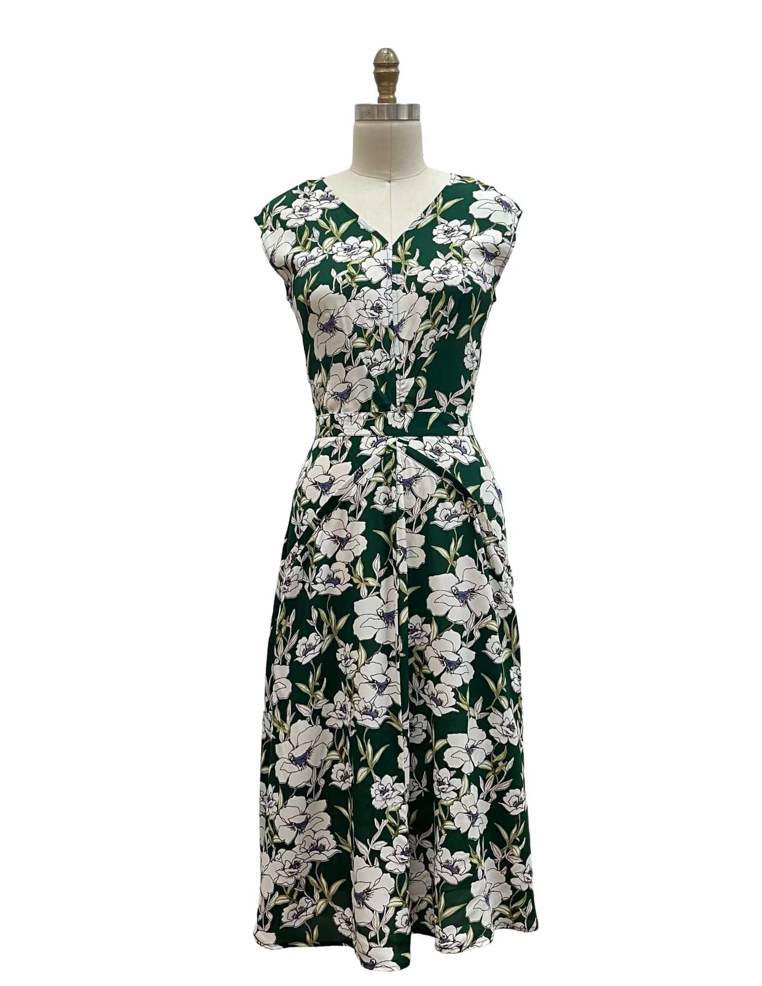 Xena Dress in Green Magnolia Balanced Lines