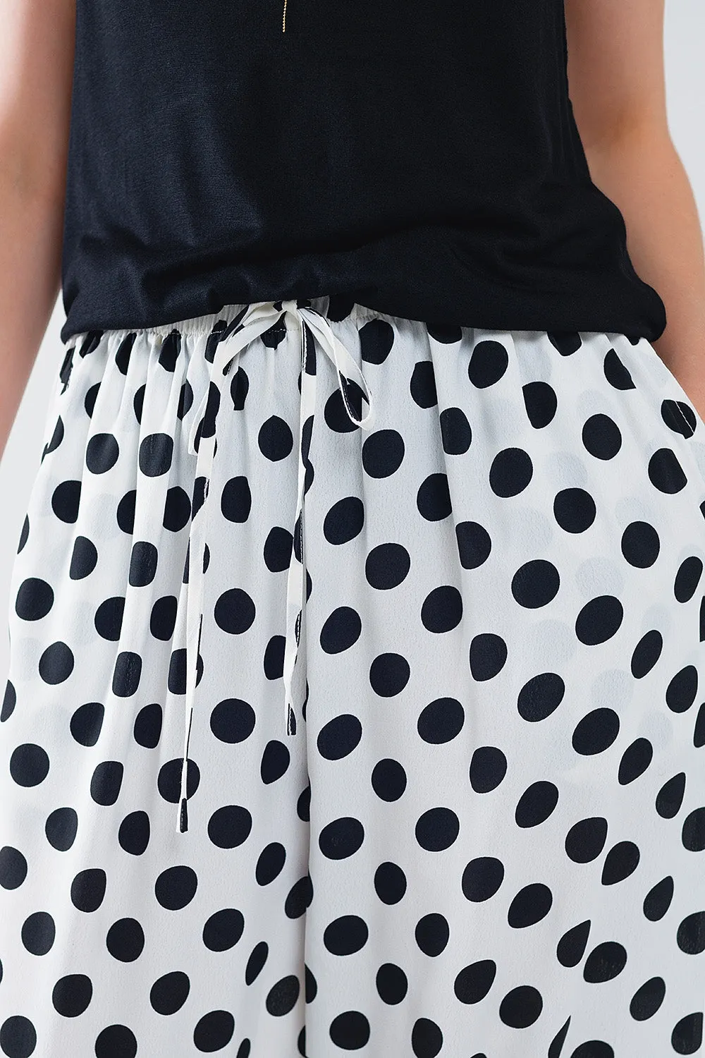 Wide leg polka dot pants with elastic waist and pockets