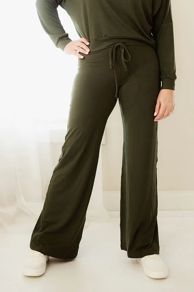 Wide Leg Silhouette Lounge Pants