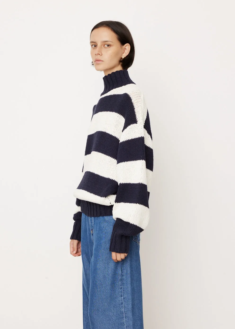 Wide Stripe Turtleneck Knit