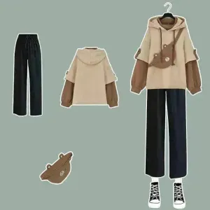 Women 's Harajuku Aesthetic Bear Anime Hoodie Korean Kawaii Crewneck Long Sleeve Oversized Streetwear