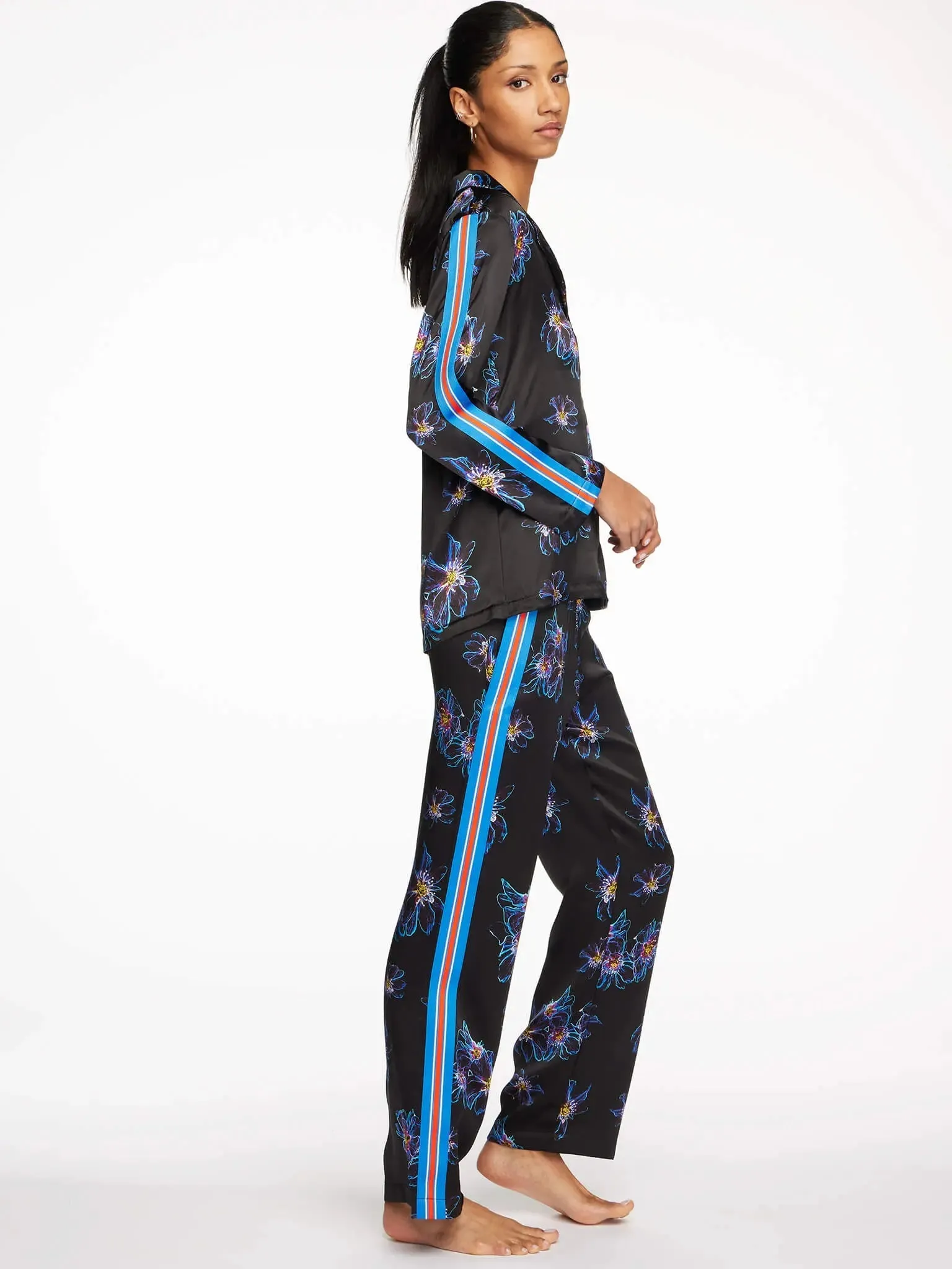 Women's Blue Jellyfish Floral Silk Pajama Set With Stripe