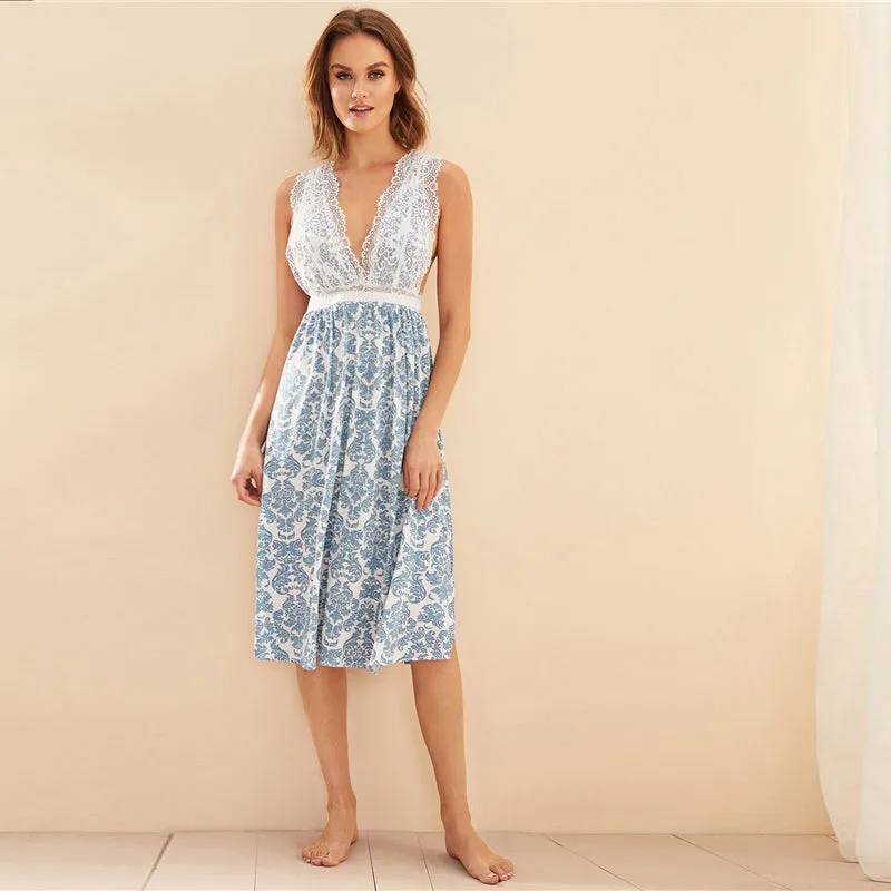 Women's Polyester Deep V-Neck Nightgown With Print
