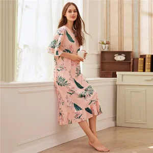 Women's Polyester O-Neck Sleepwear With Floral Print