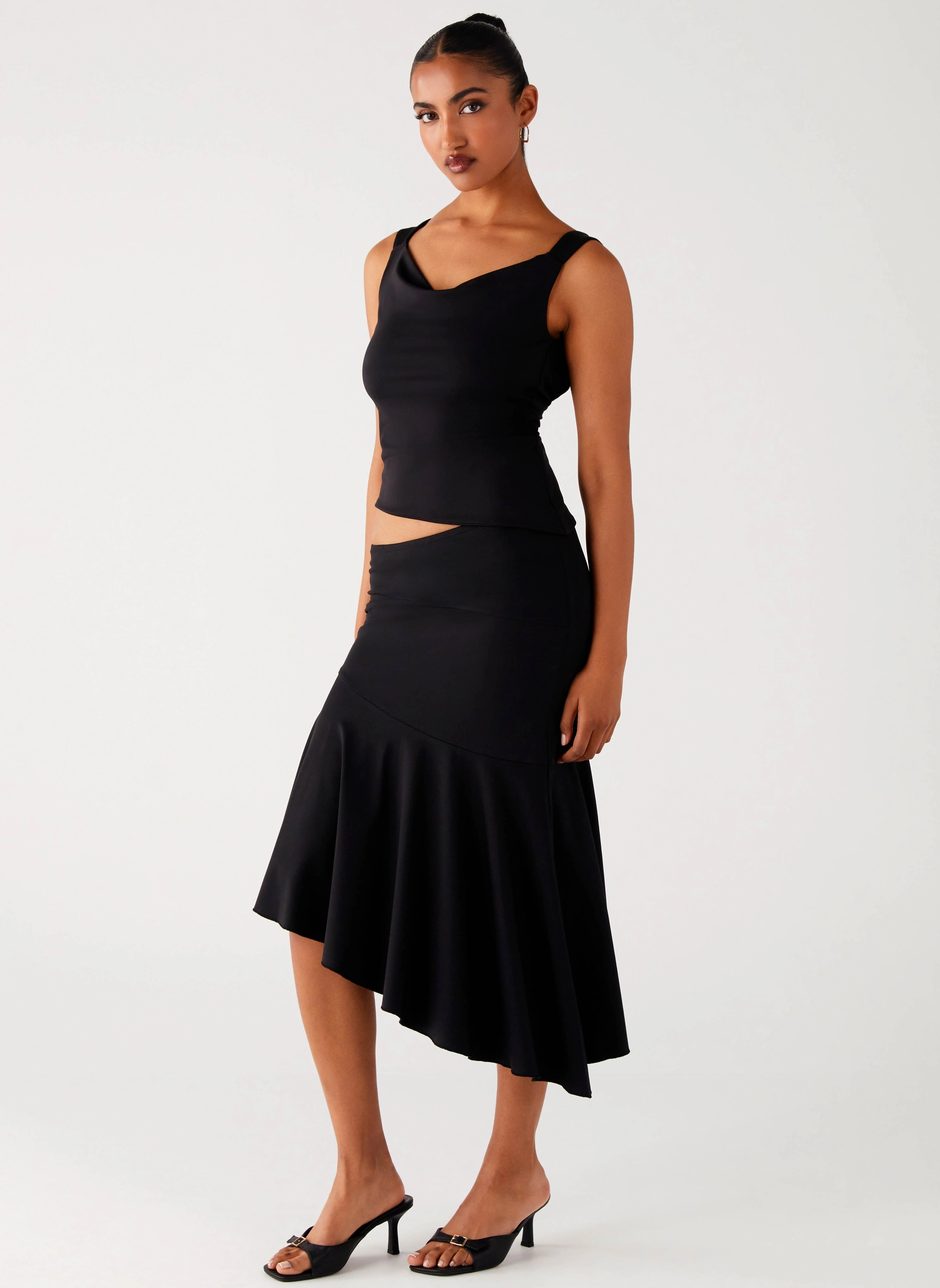 Wonderlust Midi Skirt - Black Simple Fashion