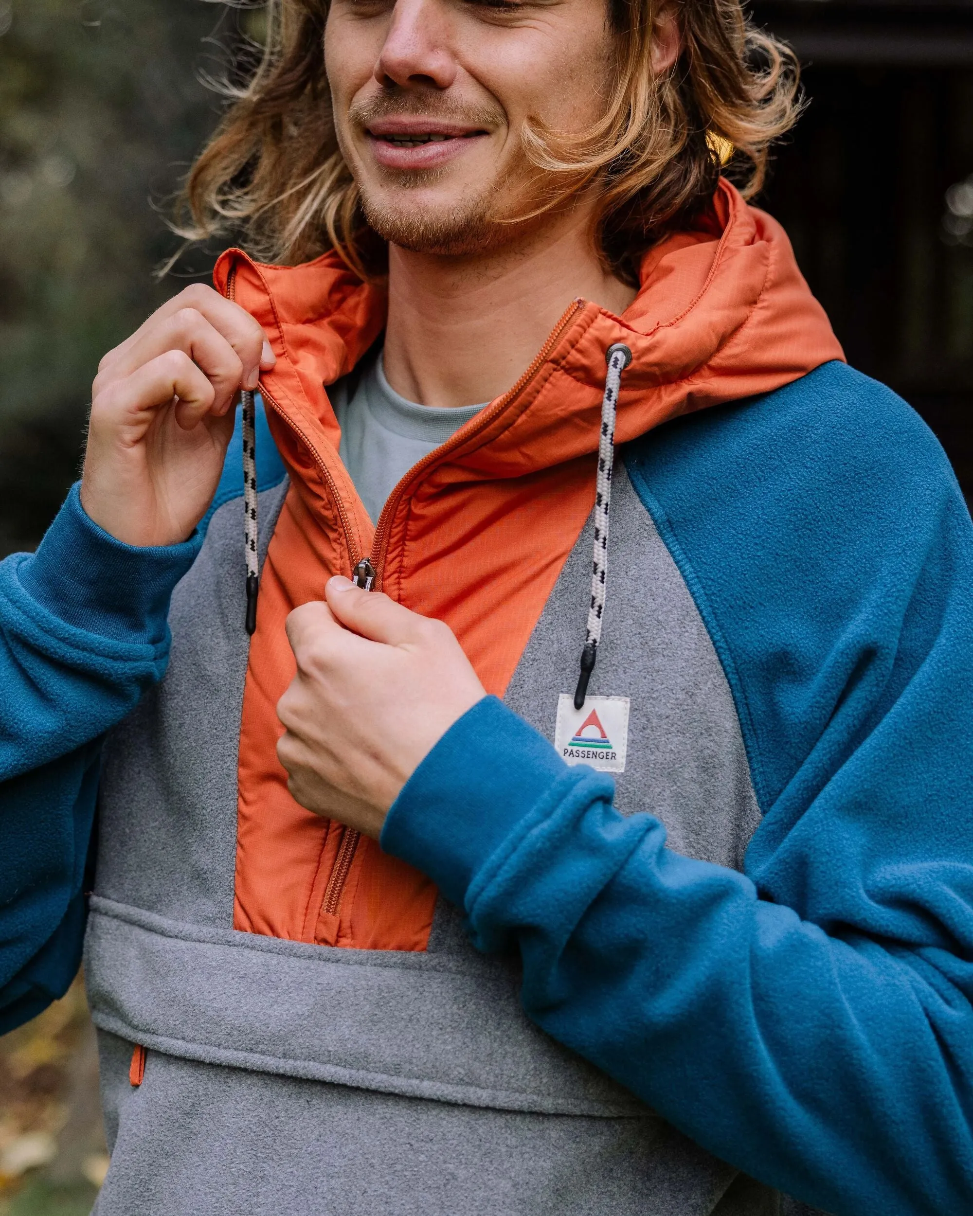 Woodland Hooded 1/2 Zip Recycled Polar Fleece - Grey Marl/ Tidal Blue