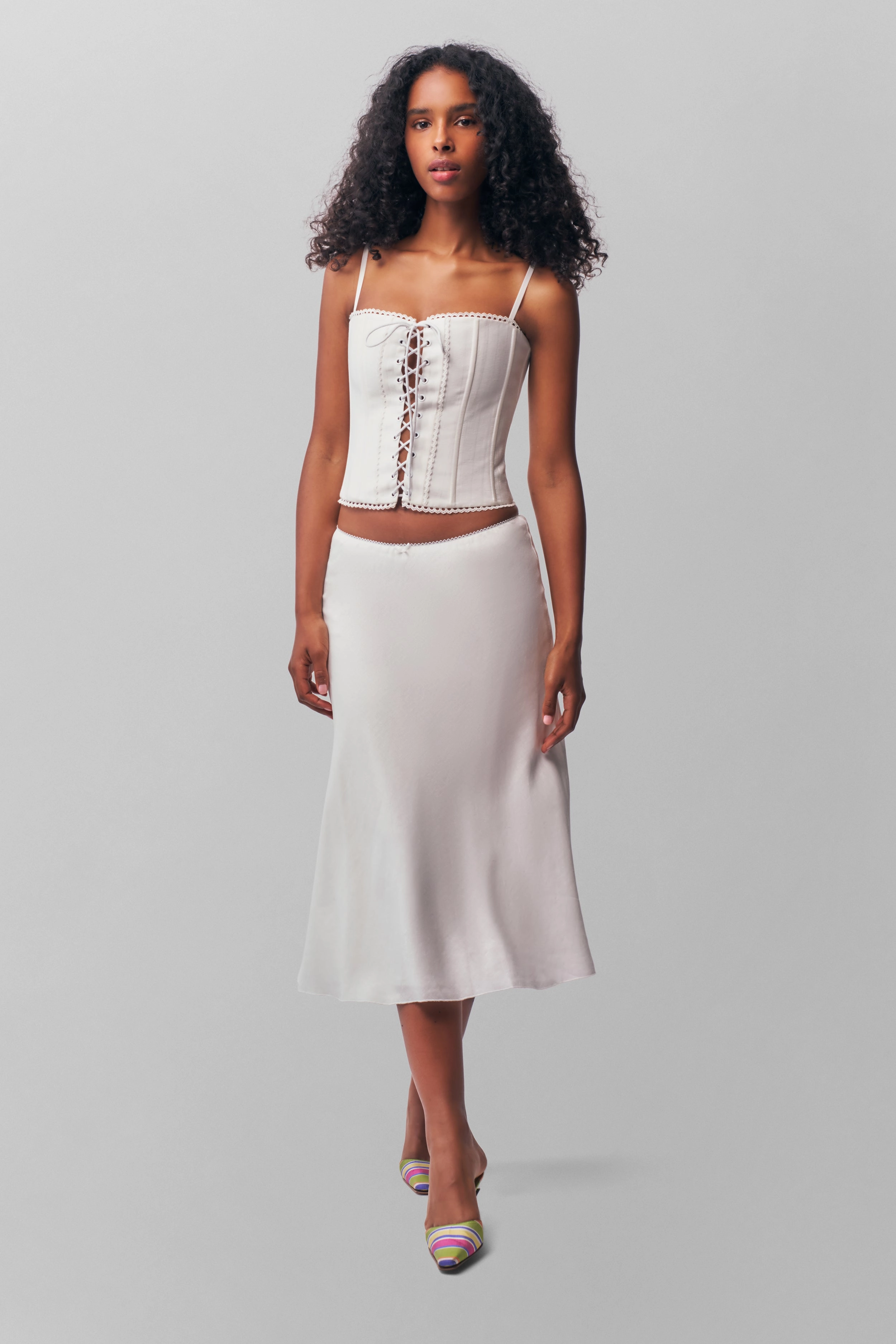 Paloma Linen Skirt Smooth Texture party look