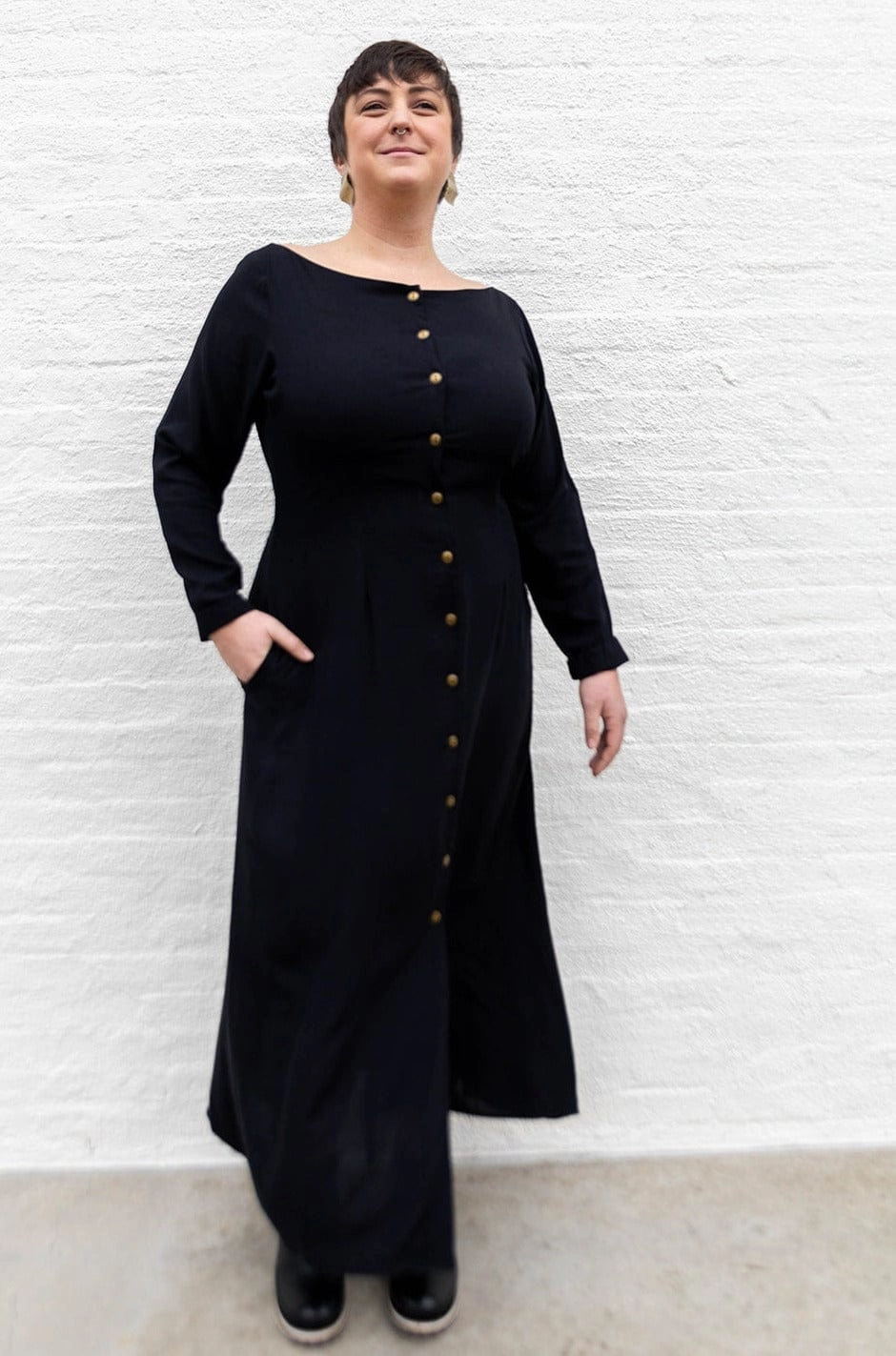 Lightweight Material Self Power Bhodie Dress in Black Challis