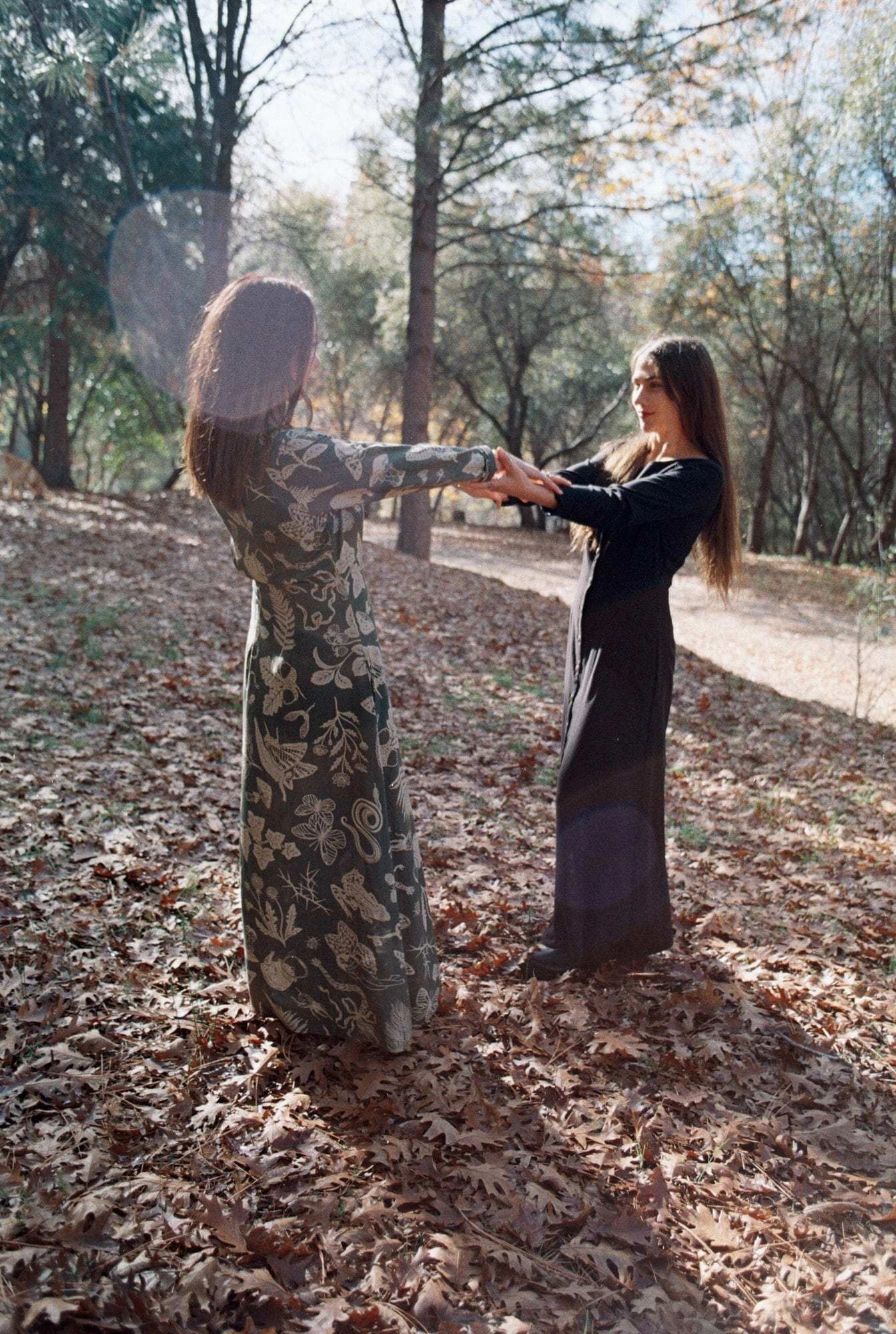 Skin-friendly Bhodie Dress in Black Challis