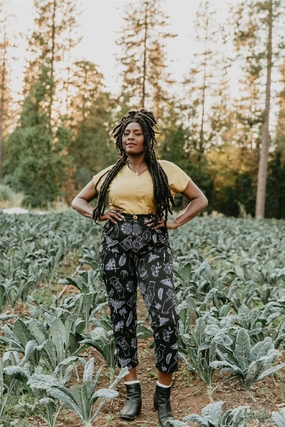 Lightweight Wear tech fabric Perfect Pant in Tarot