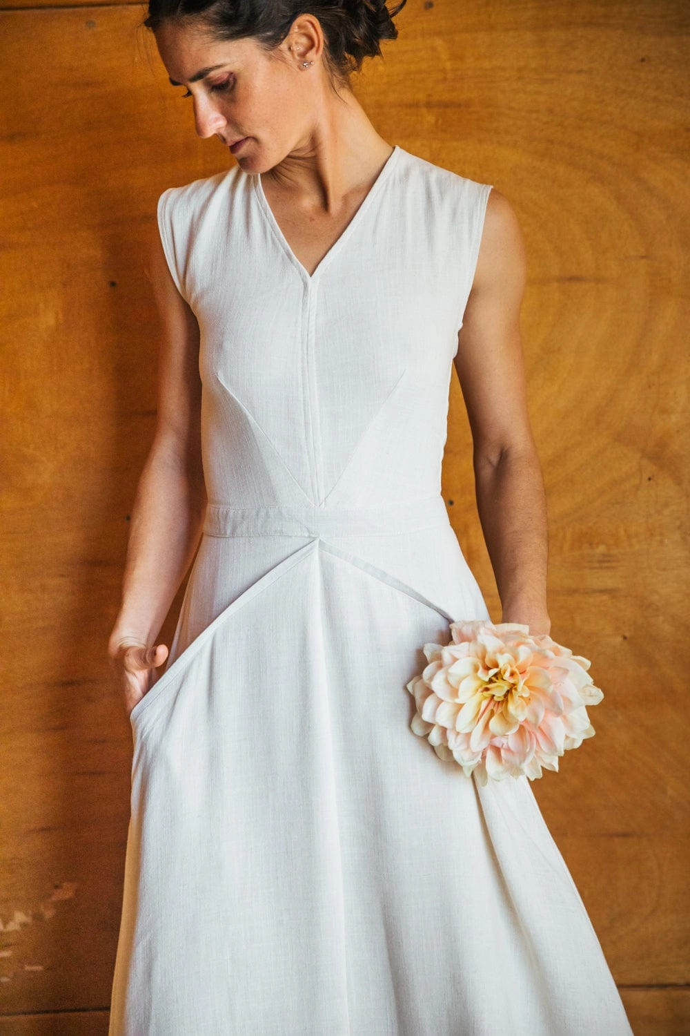 Chic Layers Xena Dress in Oat Linen