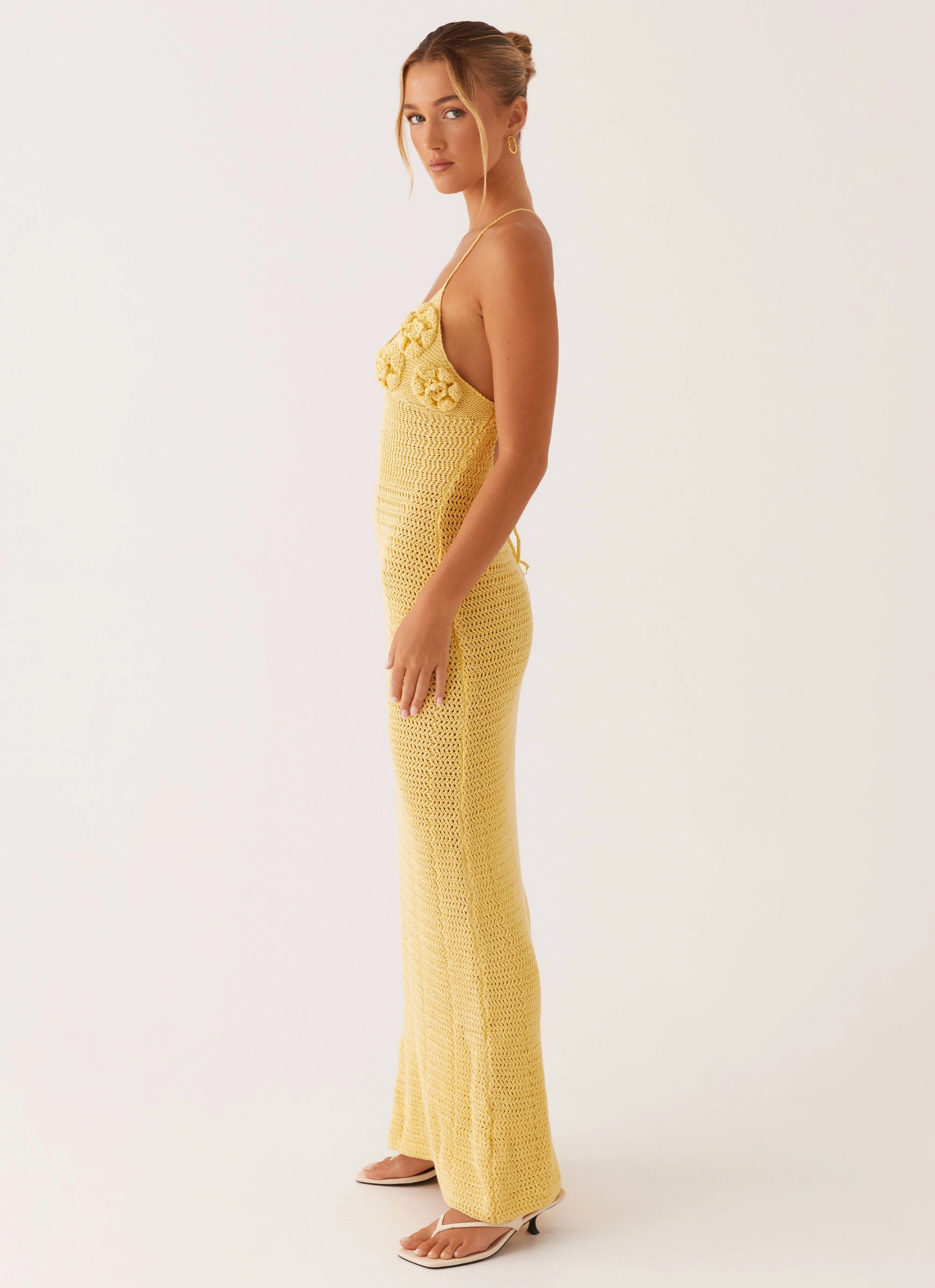 Edgy Look All Look Zara Rose Crochet Maxi Dress - Yellow