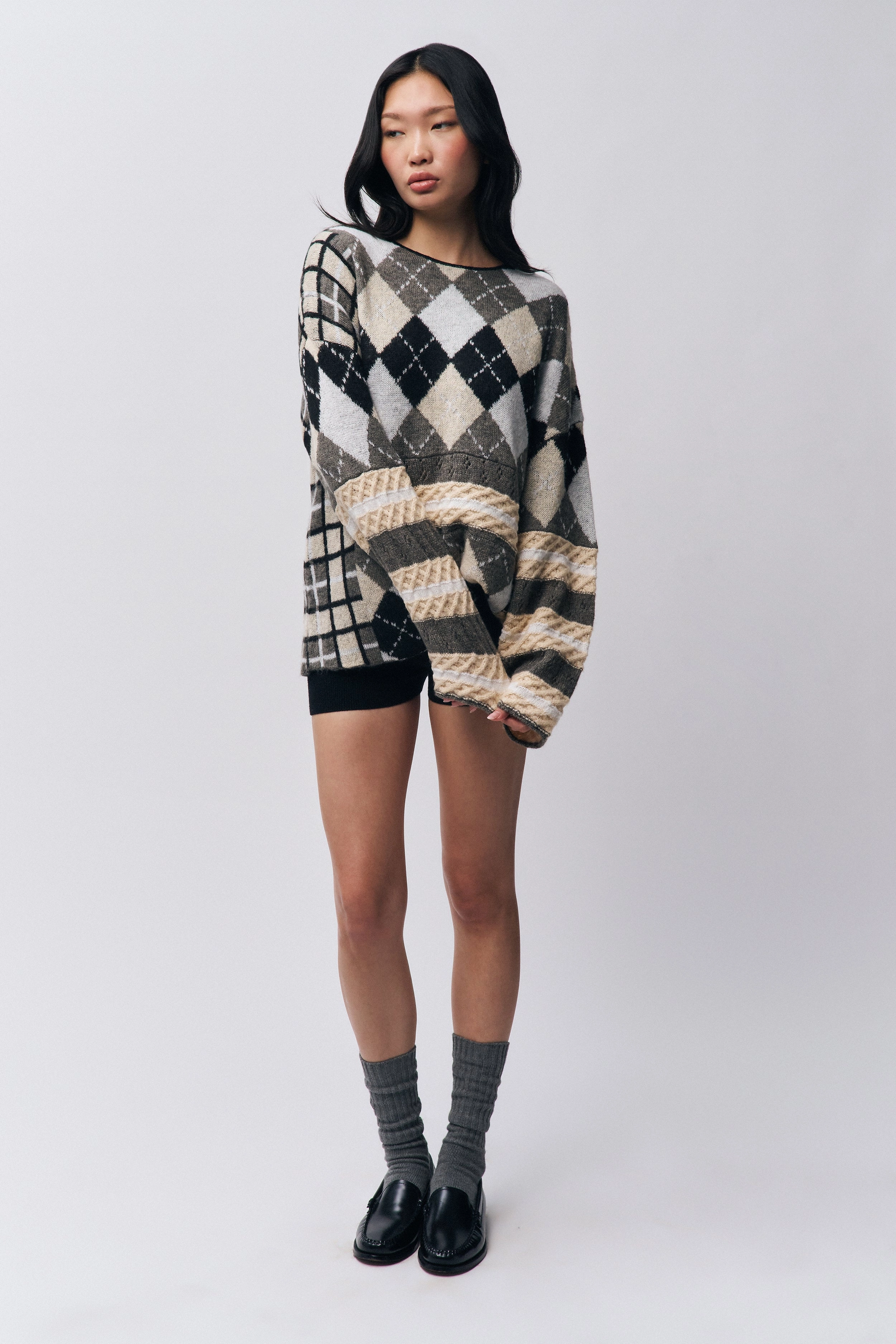 Zuri Sweater Wardrobe Classic